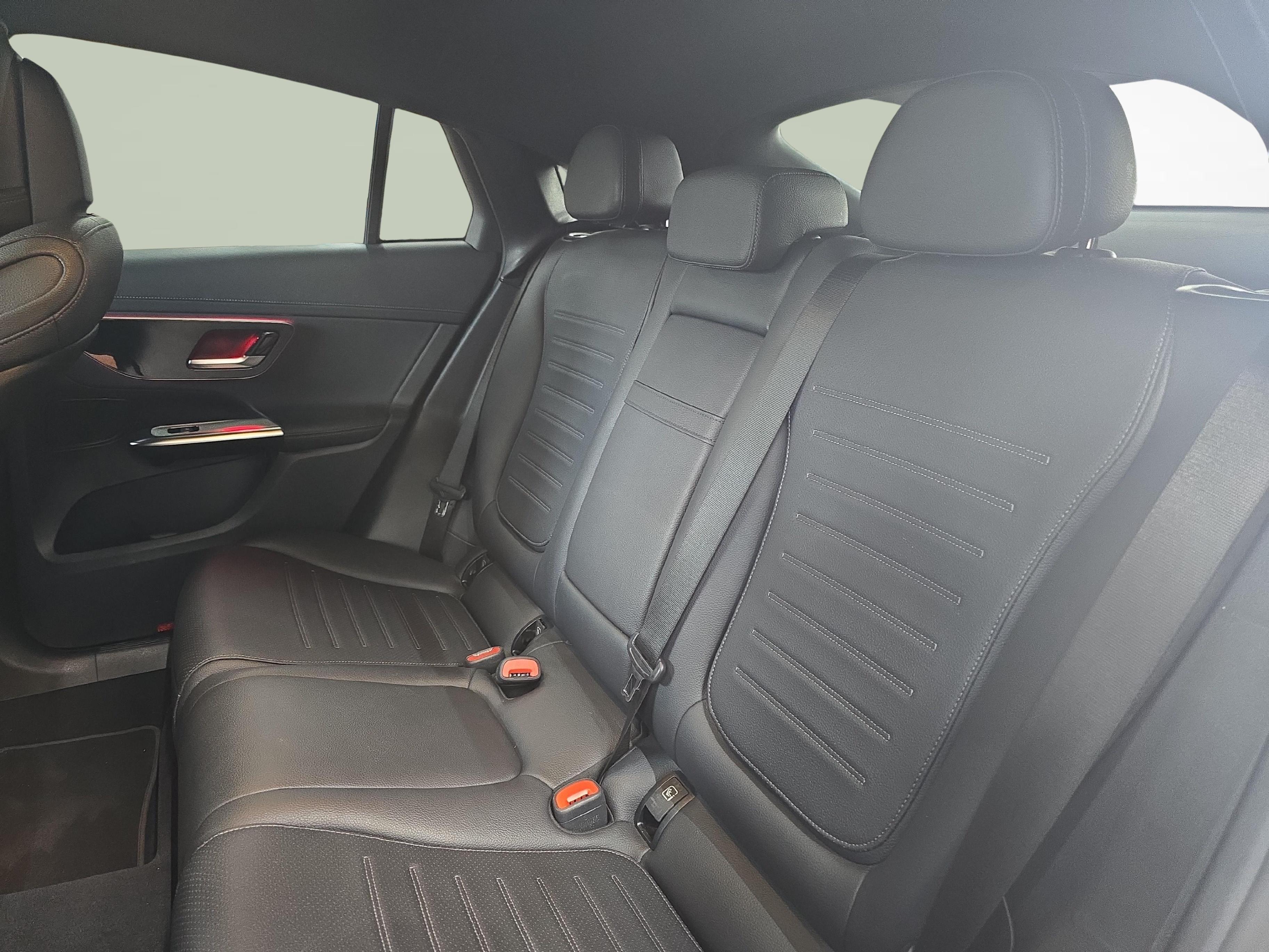 MERCEDES-BENZ GLC 220 d 4MATIC Coupé AMG Line_10