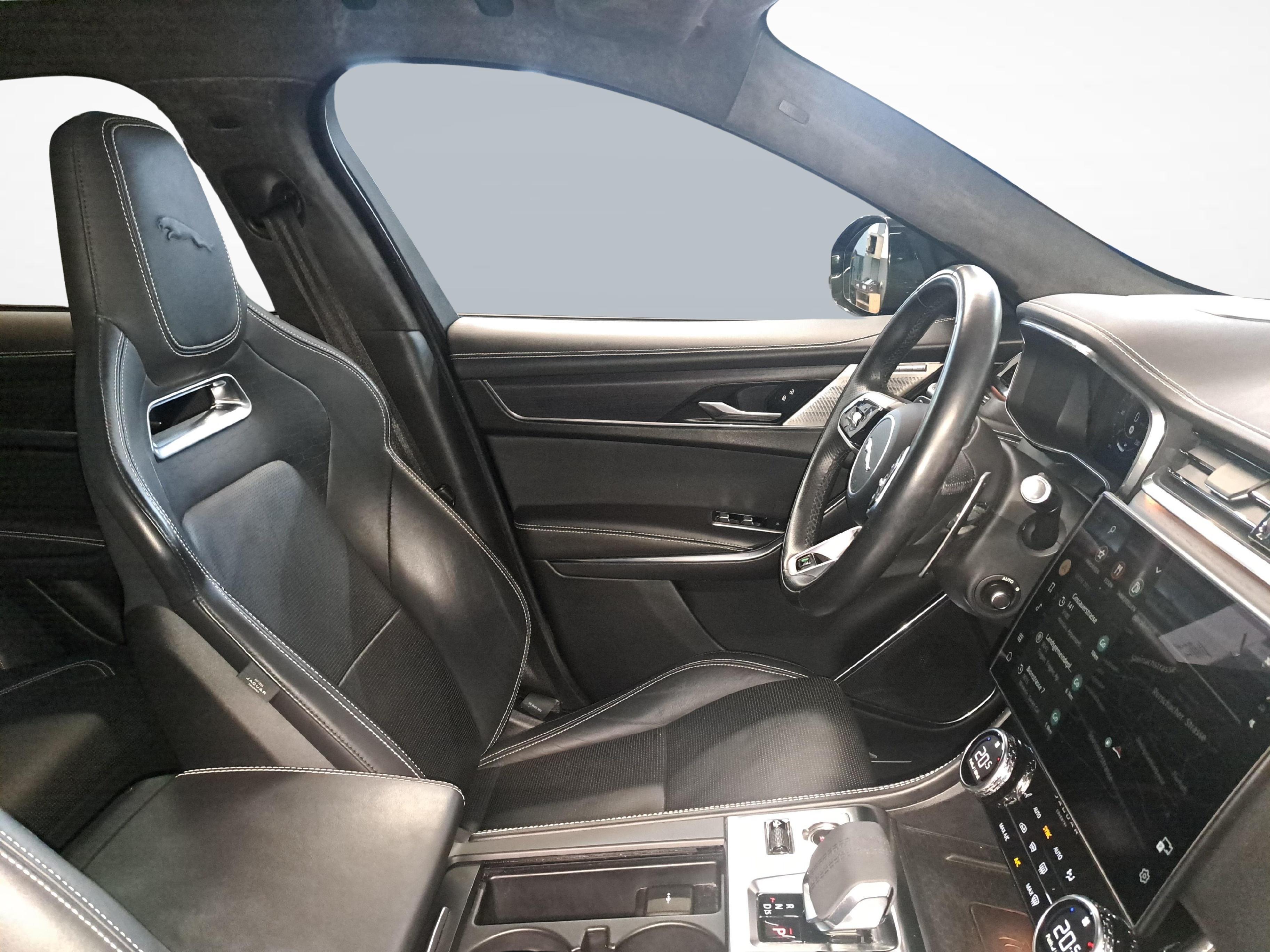 JAGUAR F-Pace 3.0 I6 R-Dynamic HSE AWD_10