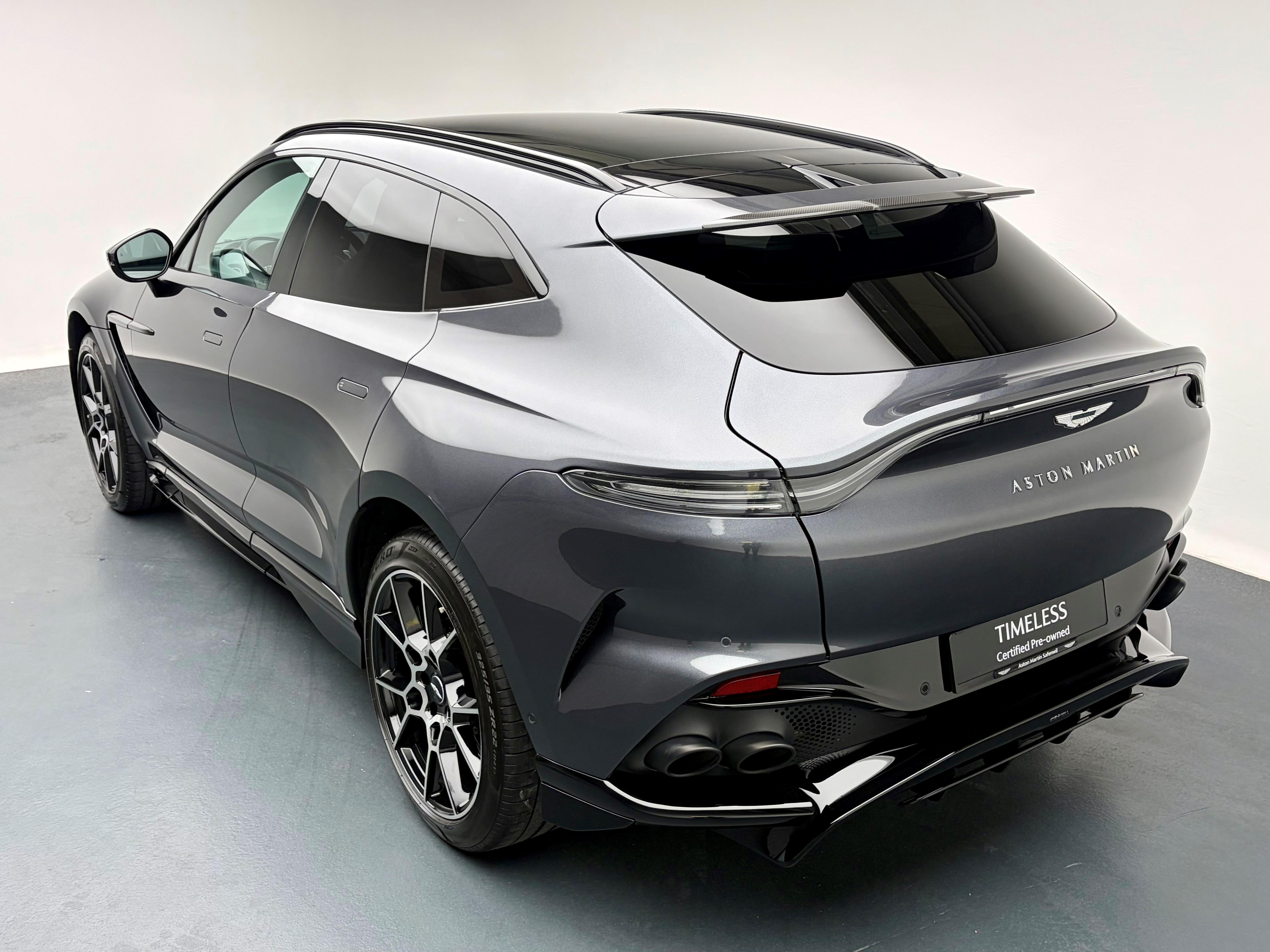 Aston Martin DBX 707 4.0 V8 Bi-Turbo_2