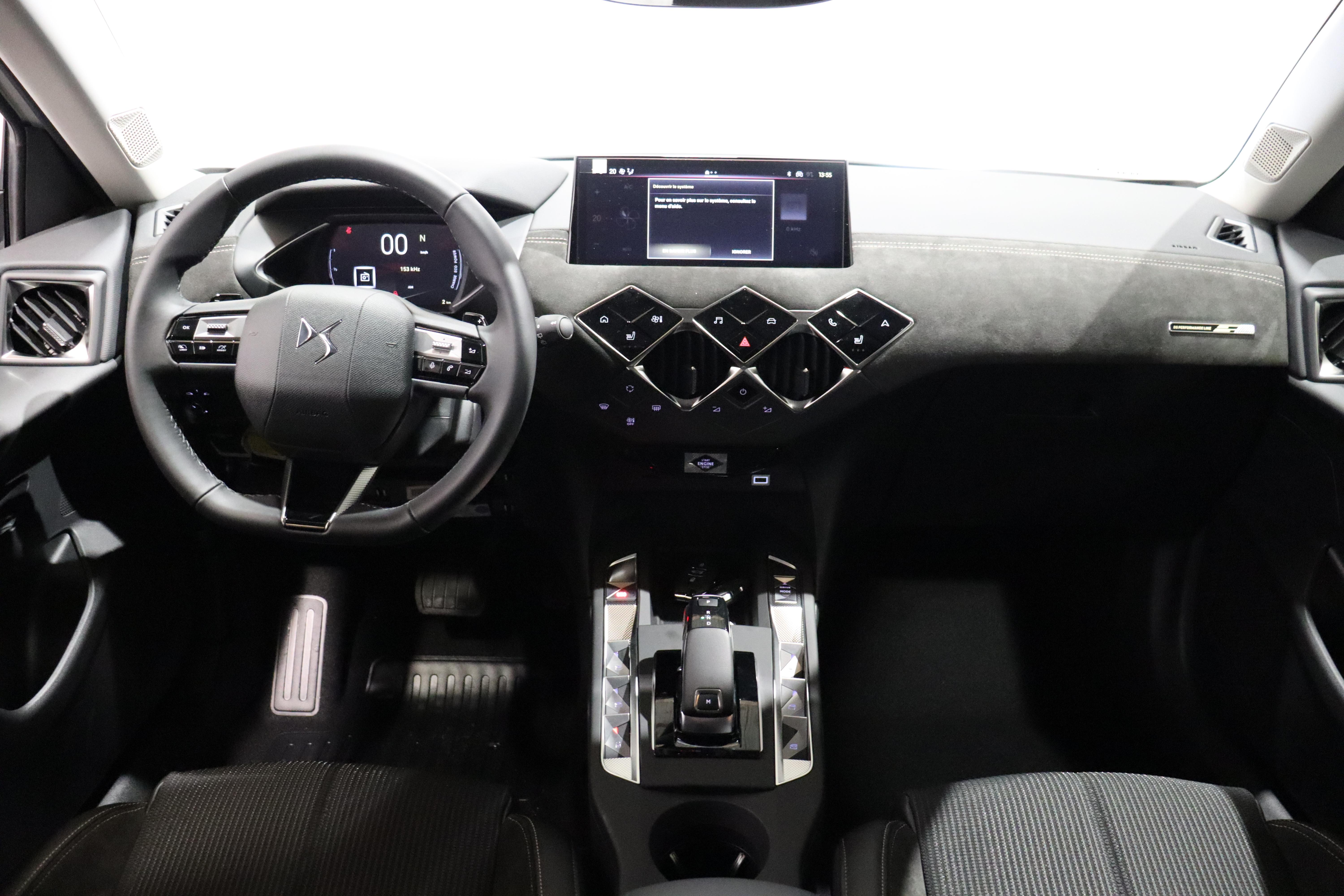 DS DS3 Crossback 1.2 Hybrid Performance Line_6