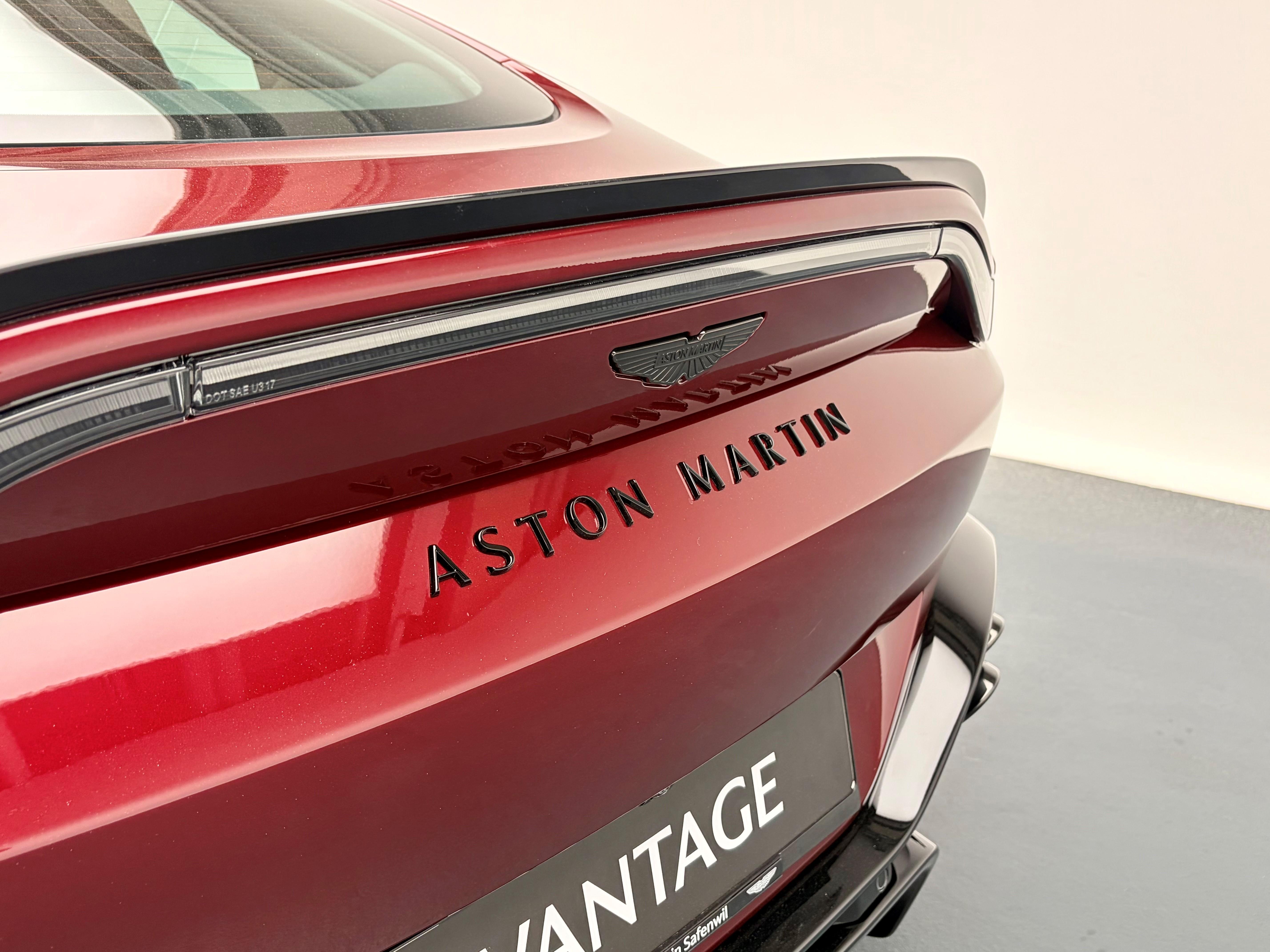 Aston Martin V8 Vantage Coupé 4.0 S V8 Bi-Turbo_26