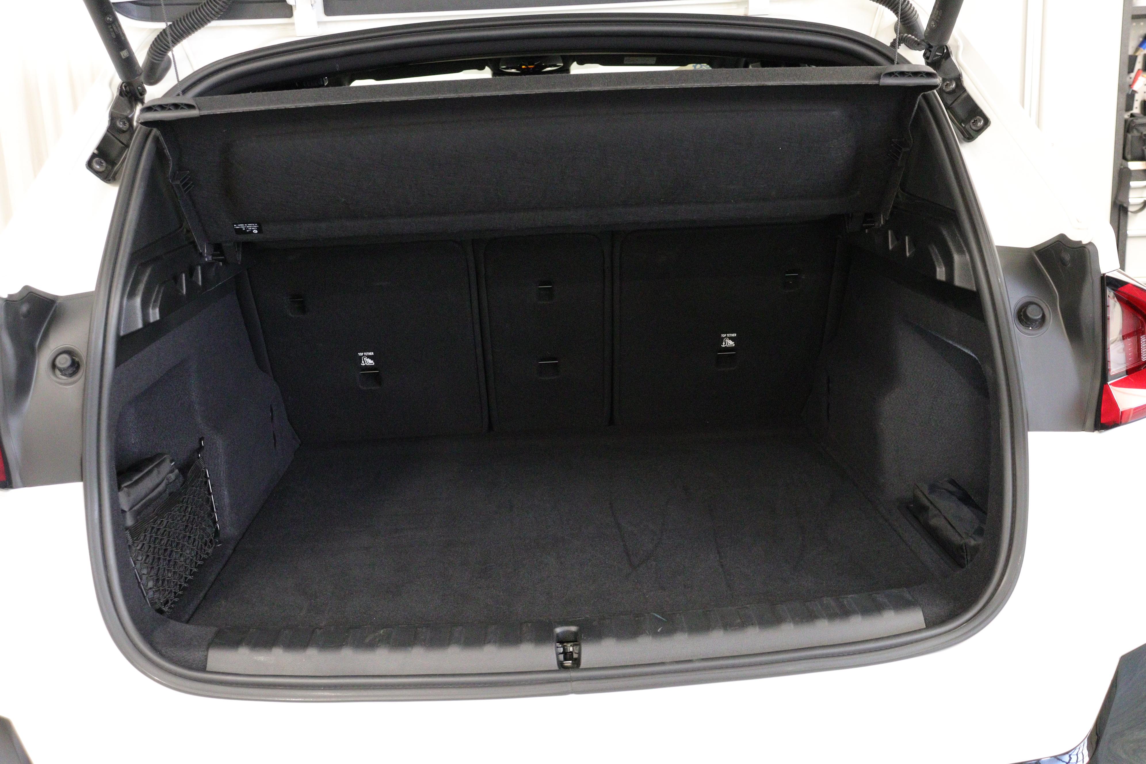 BMW X1 23i xDrive paddles_11