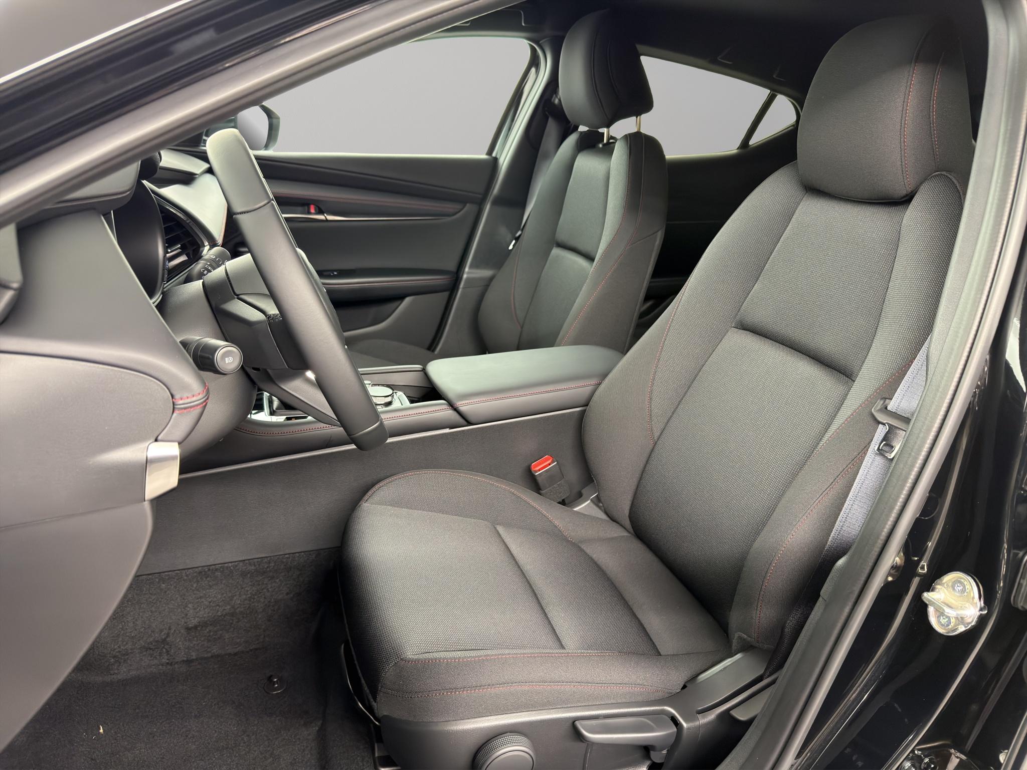 MAZDA 3 Hatchback 2.0 186 Homura AWD_6