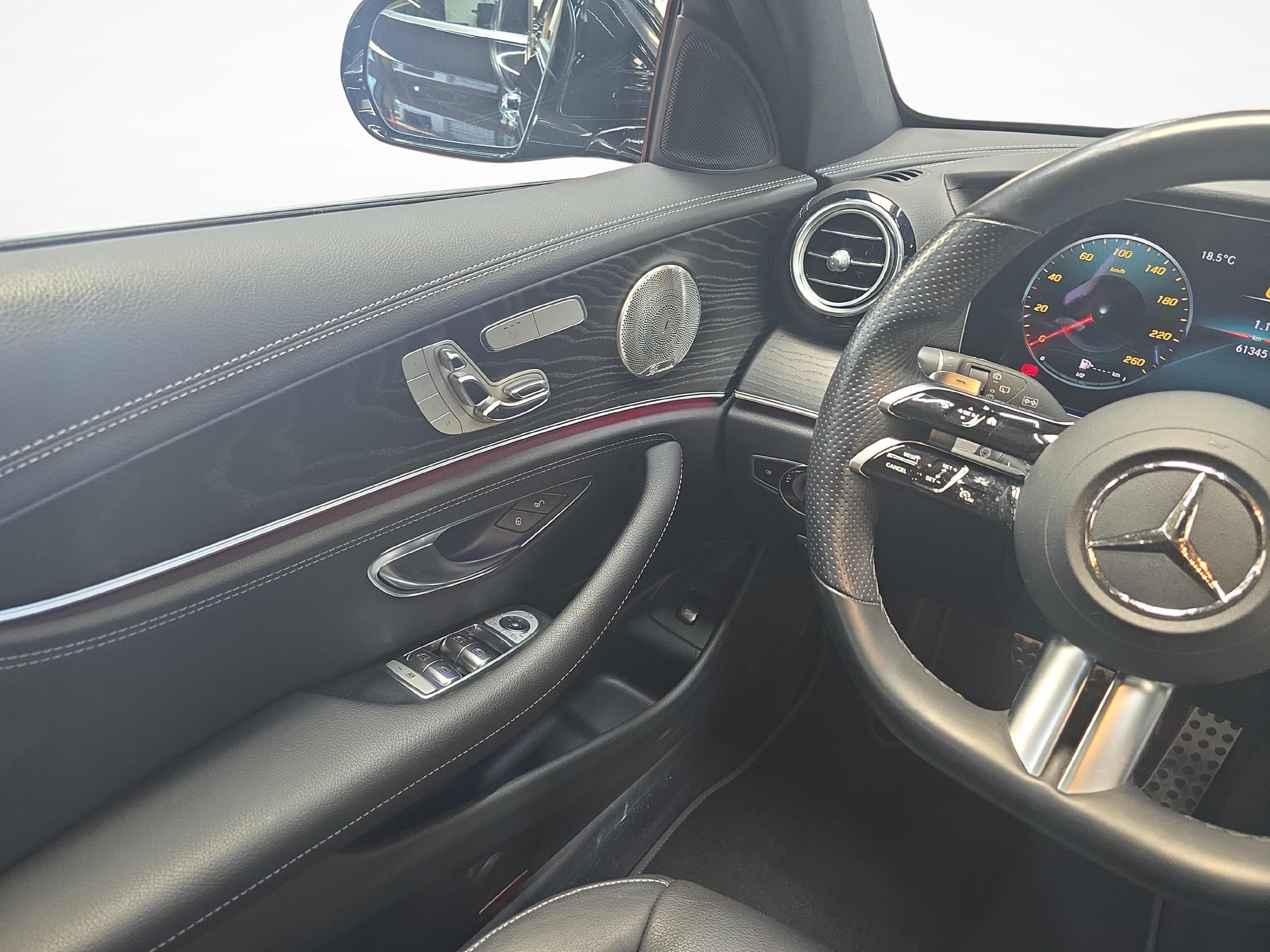 MERCEDES-BENZ E 450 4MATIC T-Modell AMG Line_8