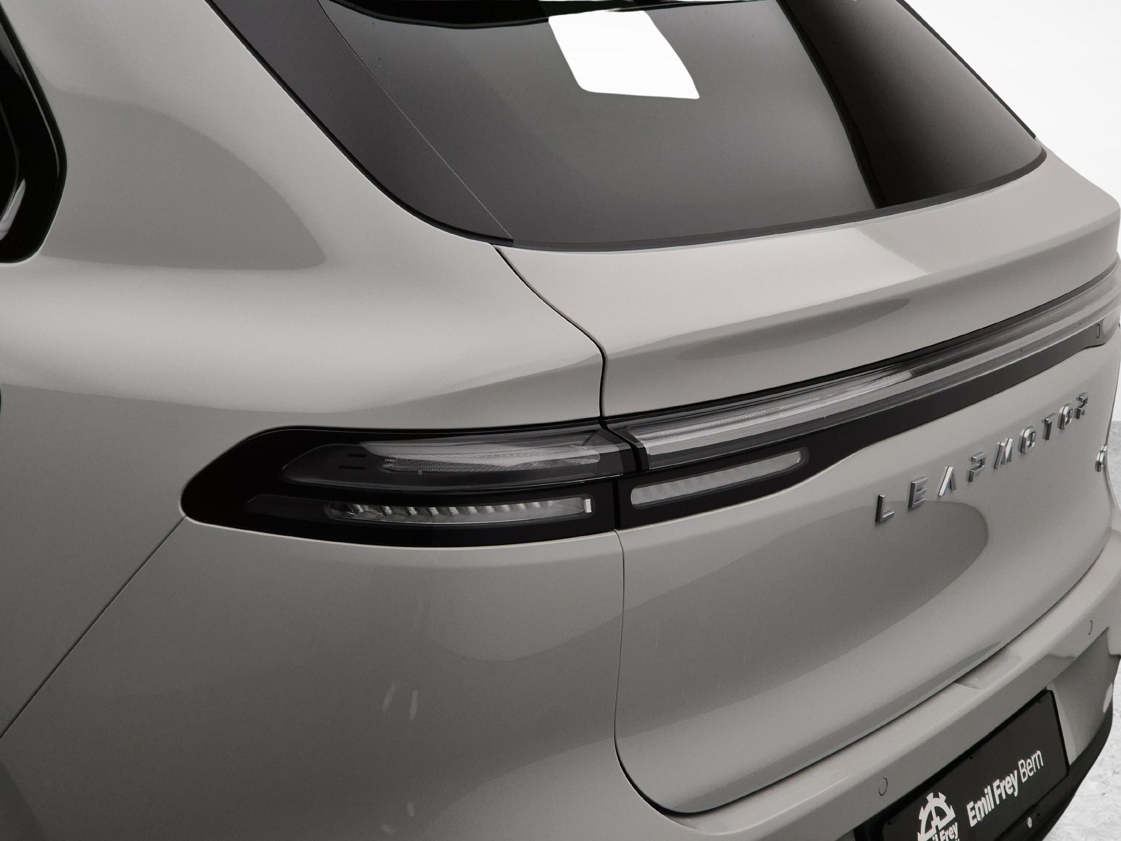 LEAPMOTOR C10 Design AWD 1.99% Leasing bei Abschluss Emil Frey Protect_17