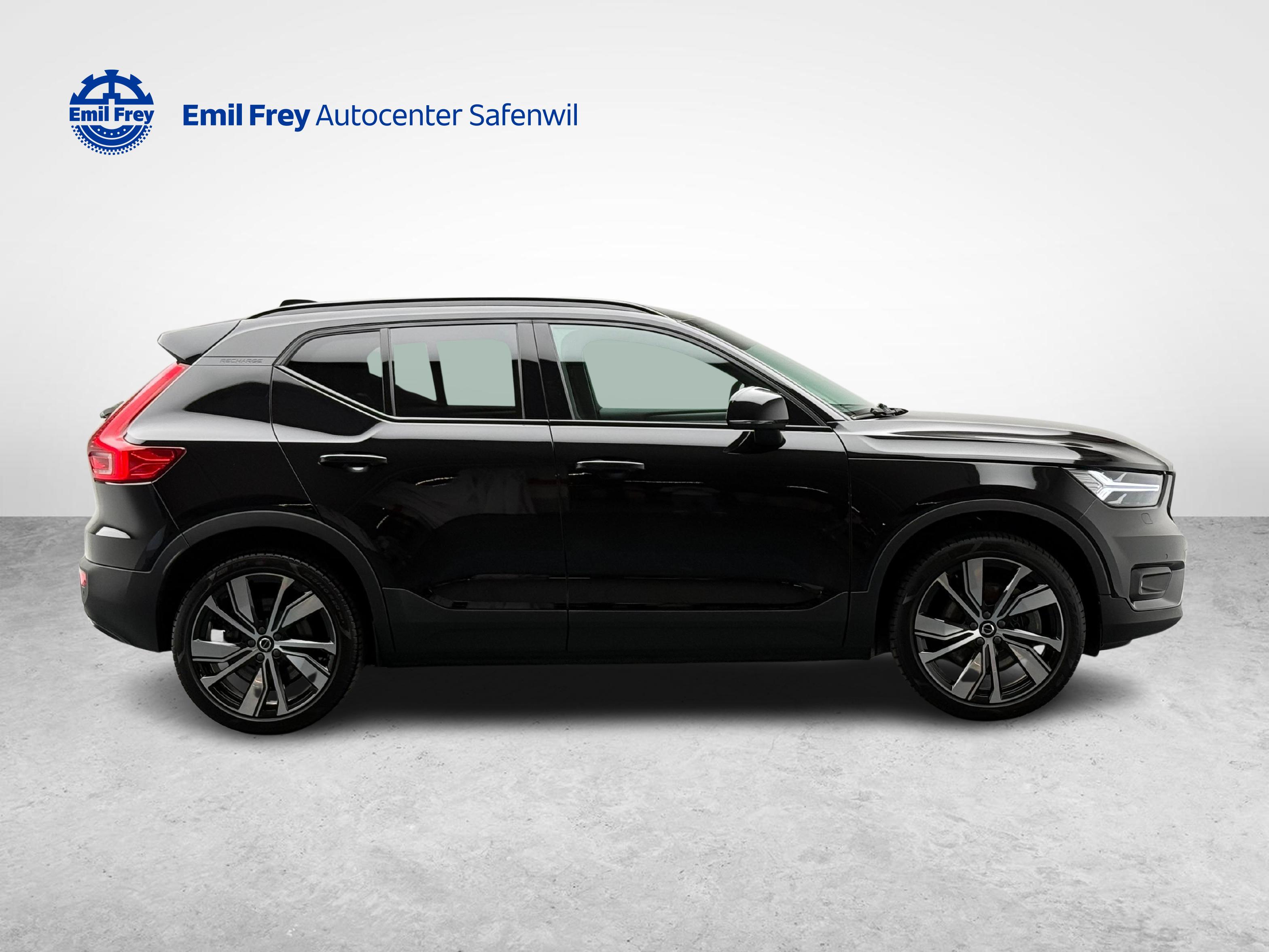 Volvo XC40 P8 Twin R-Design AWD_6