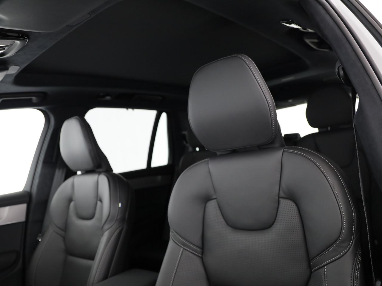 Volvo XC90 2.0 B5 MH Black Edition AWD_12