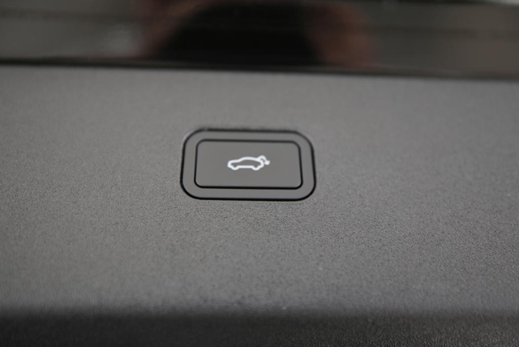 Volvo EX30 E60 Twin Ultra Performance AWD_10