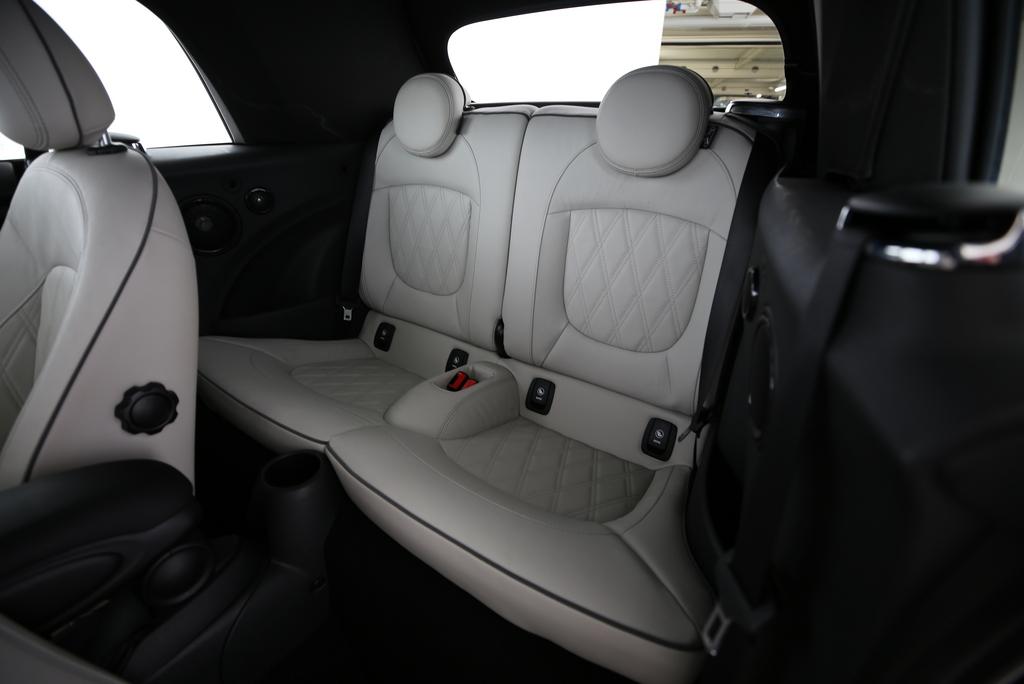 MINI Cabrio F57 2.0i Cooper S SDKG_13