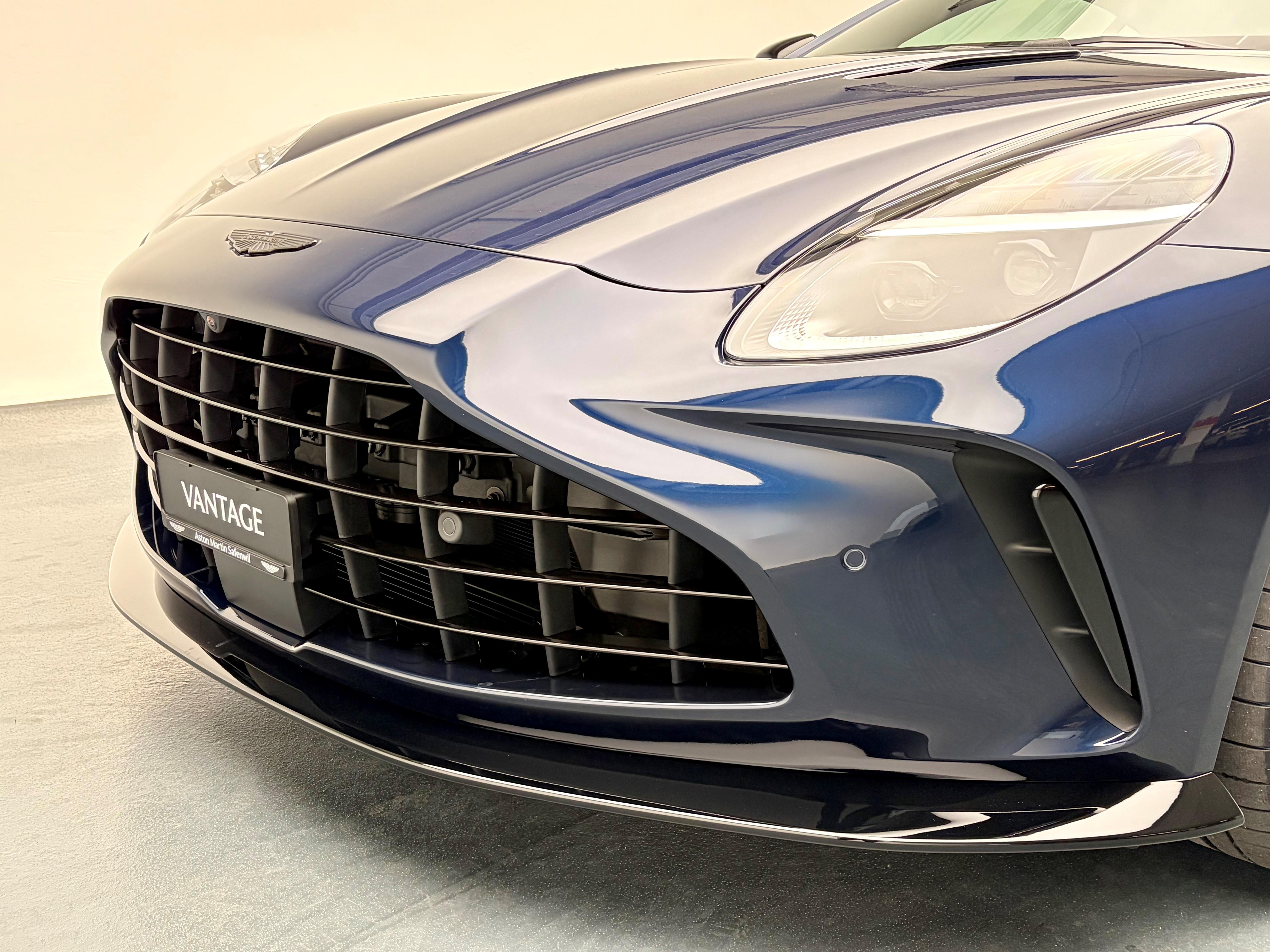 Aston Martin V8 Vantage Coupé 4.0 S V8 Bi-Turbo_20