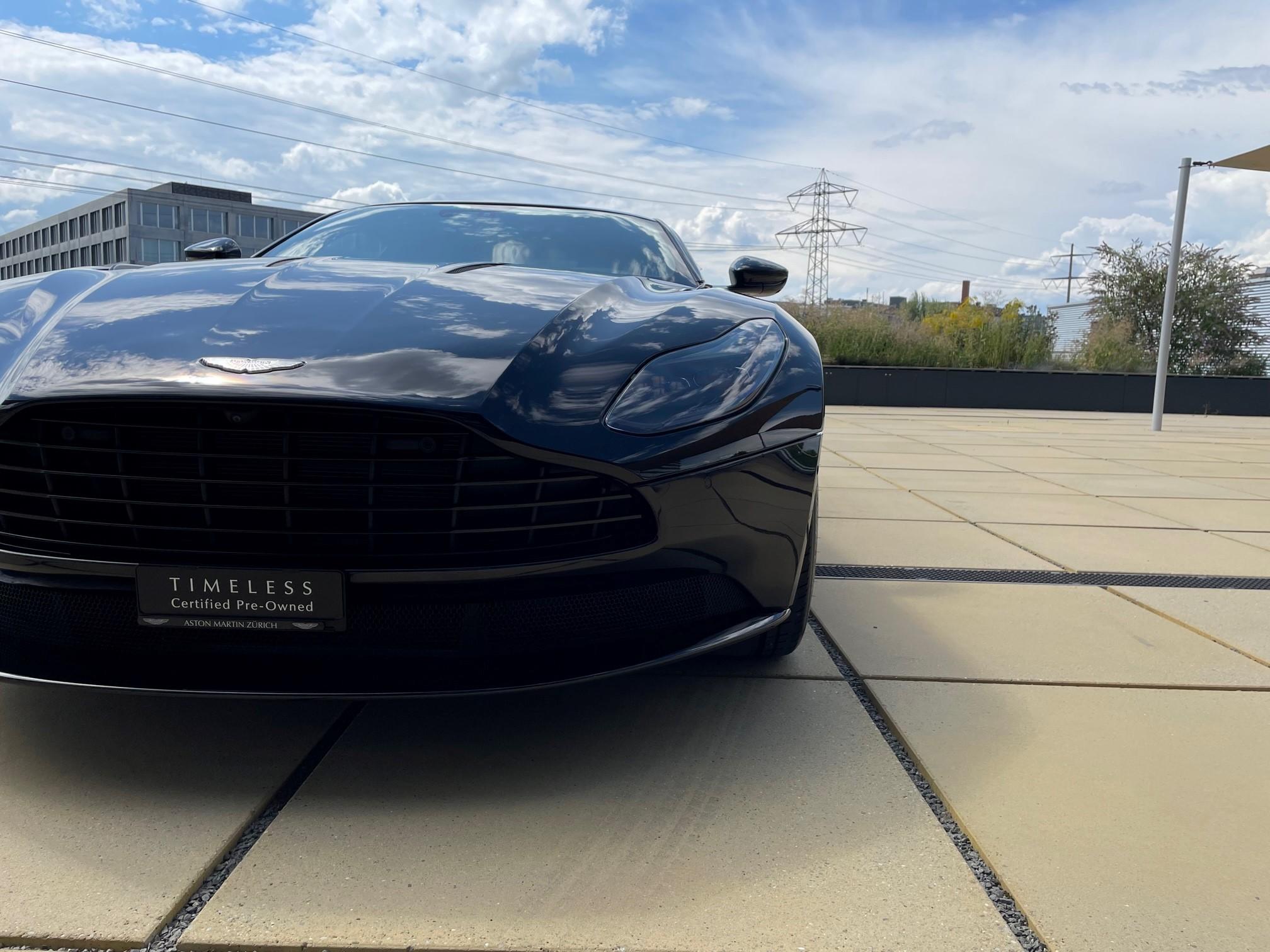Aston Martin DB11 Coupé 5.2 V12 Bi-Turbo AMR_15