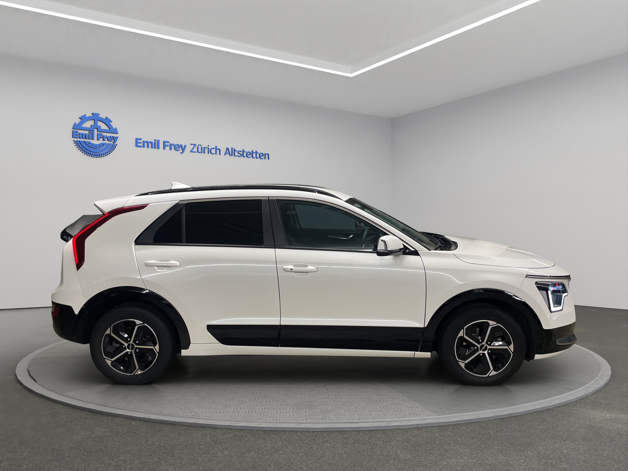 KIA Niro 1.6 GDi Plug-in Hybrid Power Edition_4