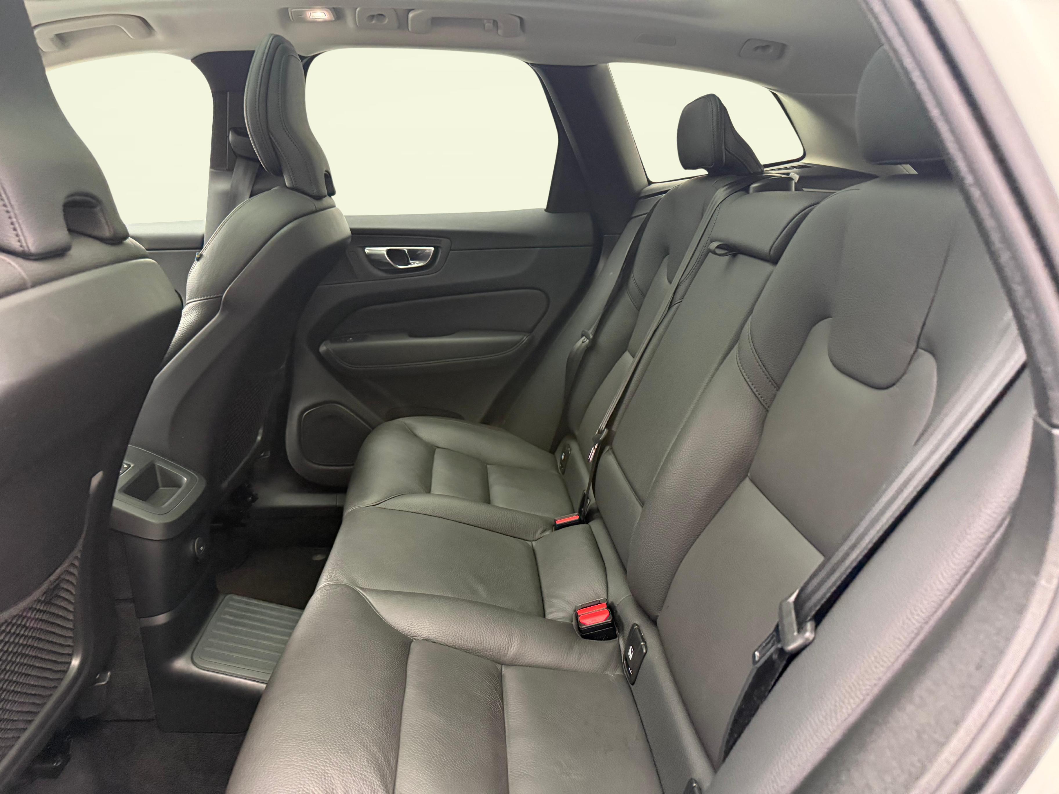Volvo XC60 2.0 T6 TE Plus Dark eAWD_11