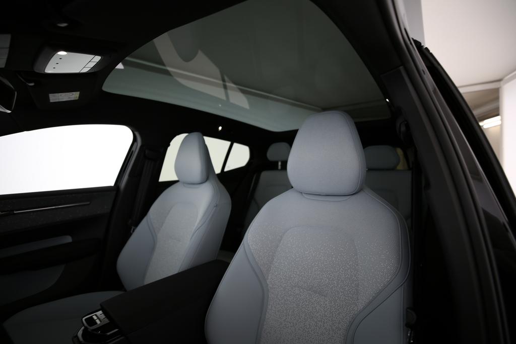 Volvo EX30 E60 Twin Ultra Performance AWD_13