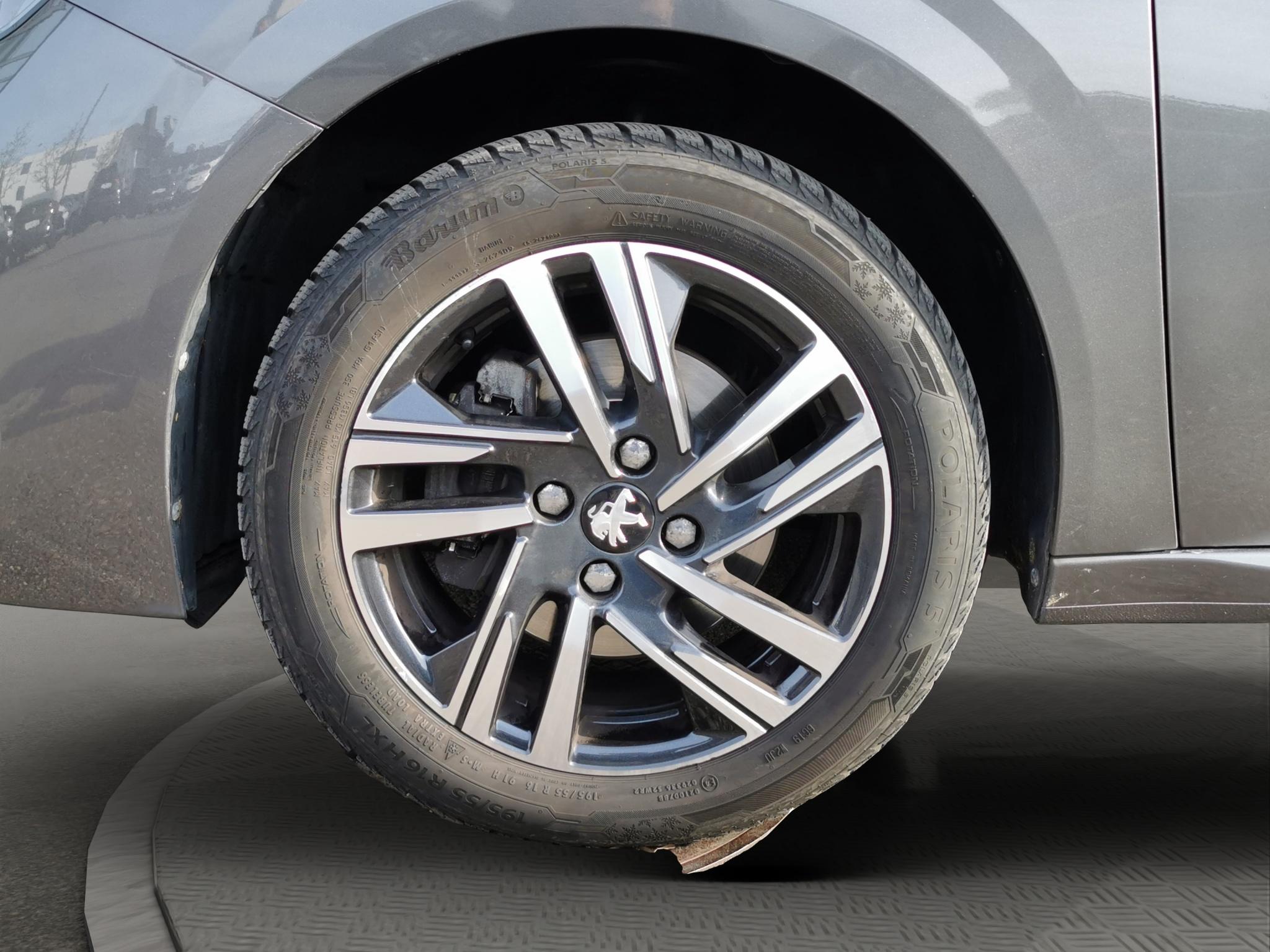 Peugeot 208 1.2 PureTech 100 Allure Pack_10