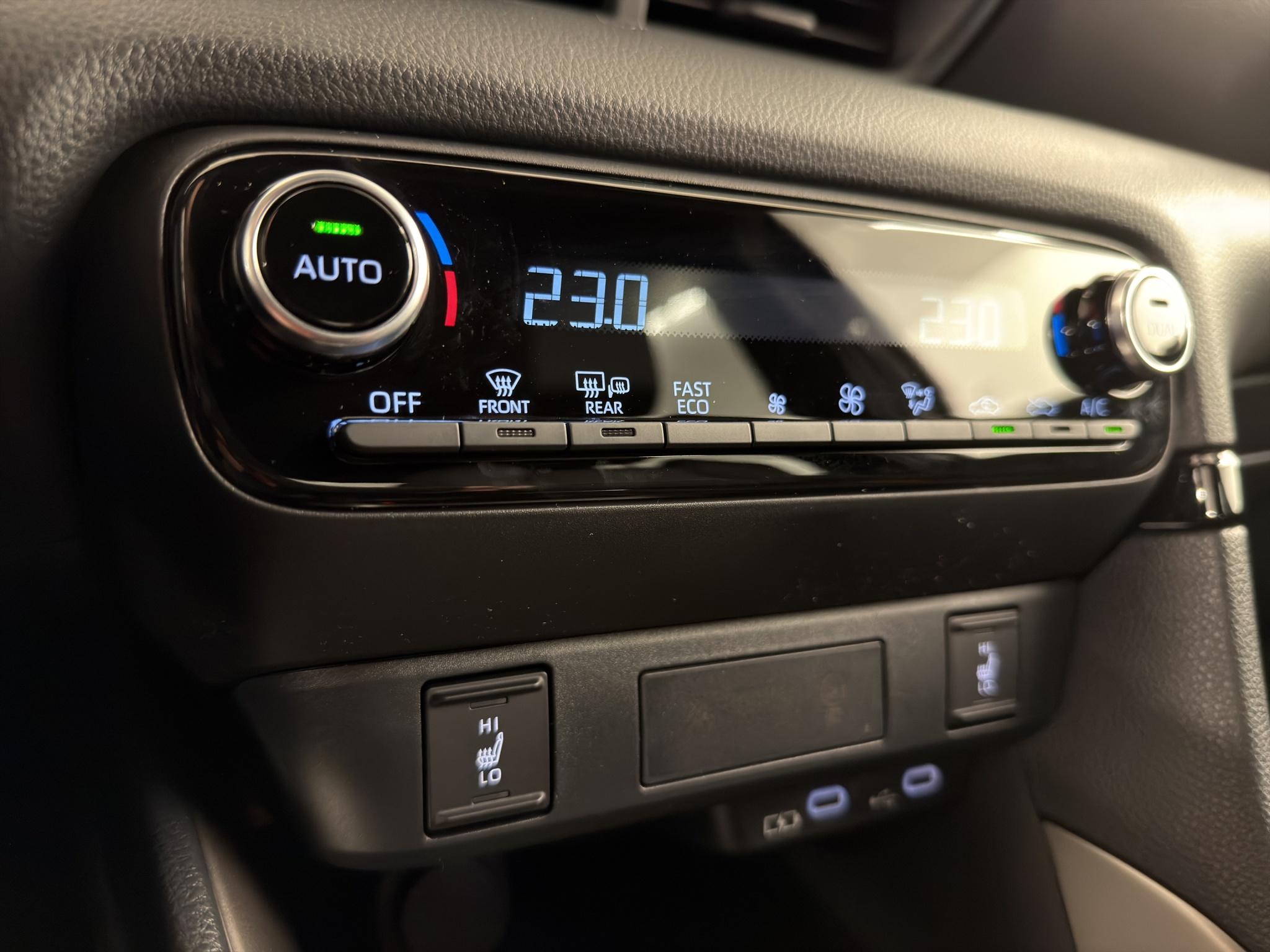 MAZDA 2 1.5 Hybrid Homura_10