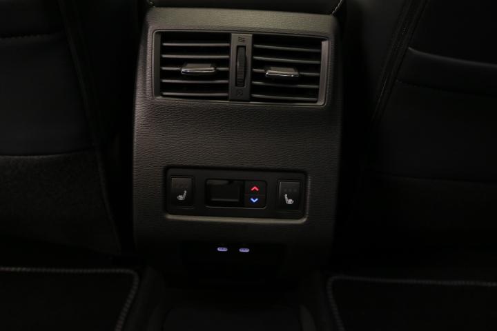Mitsubishi Outlander 2.4 PHEV Instyle 4x4_9