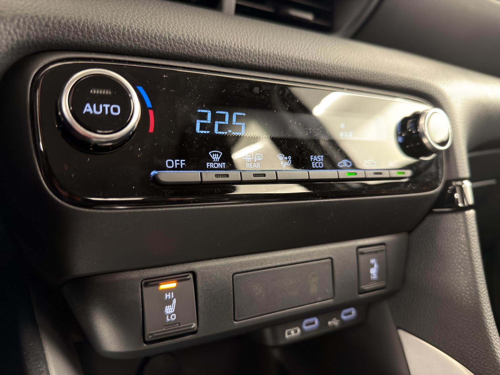 MAZDA 2 1.5 Hybrid Exclusive-Line_11