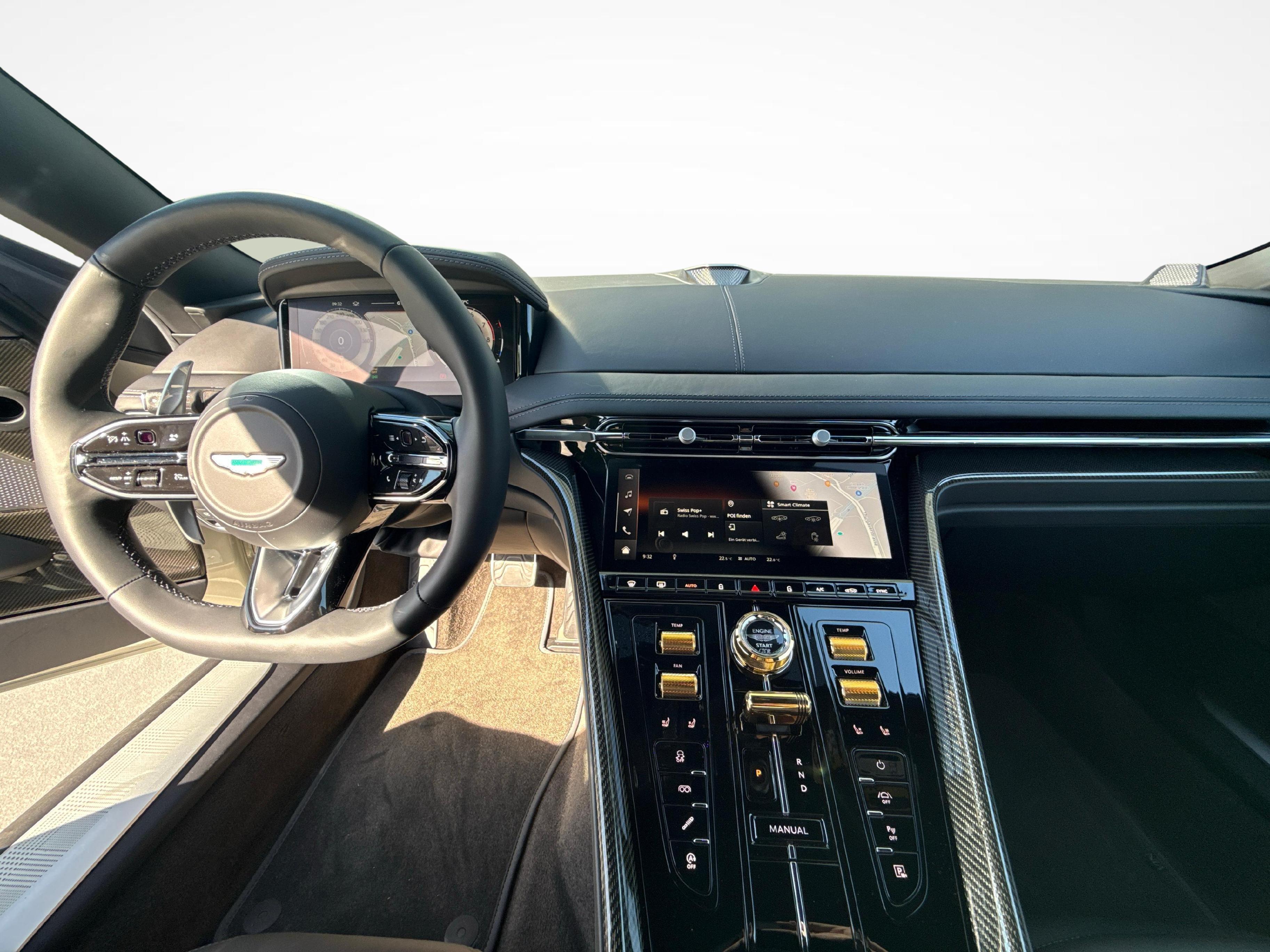 Aston Martin DB12 Coupé 4.0 V8 Bi-Turbo "1 of 60 Goldfinger Edition"_9