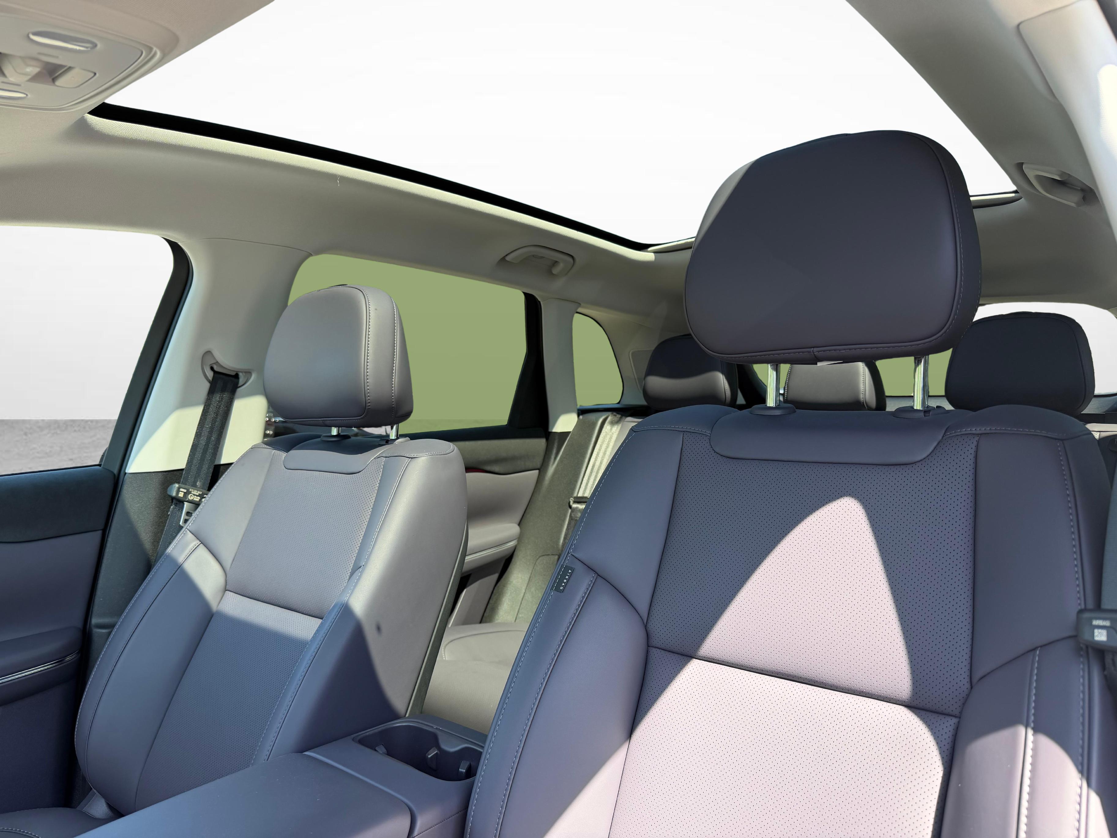LEAPMOTOR C10 1.5 REEV Design_3