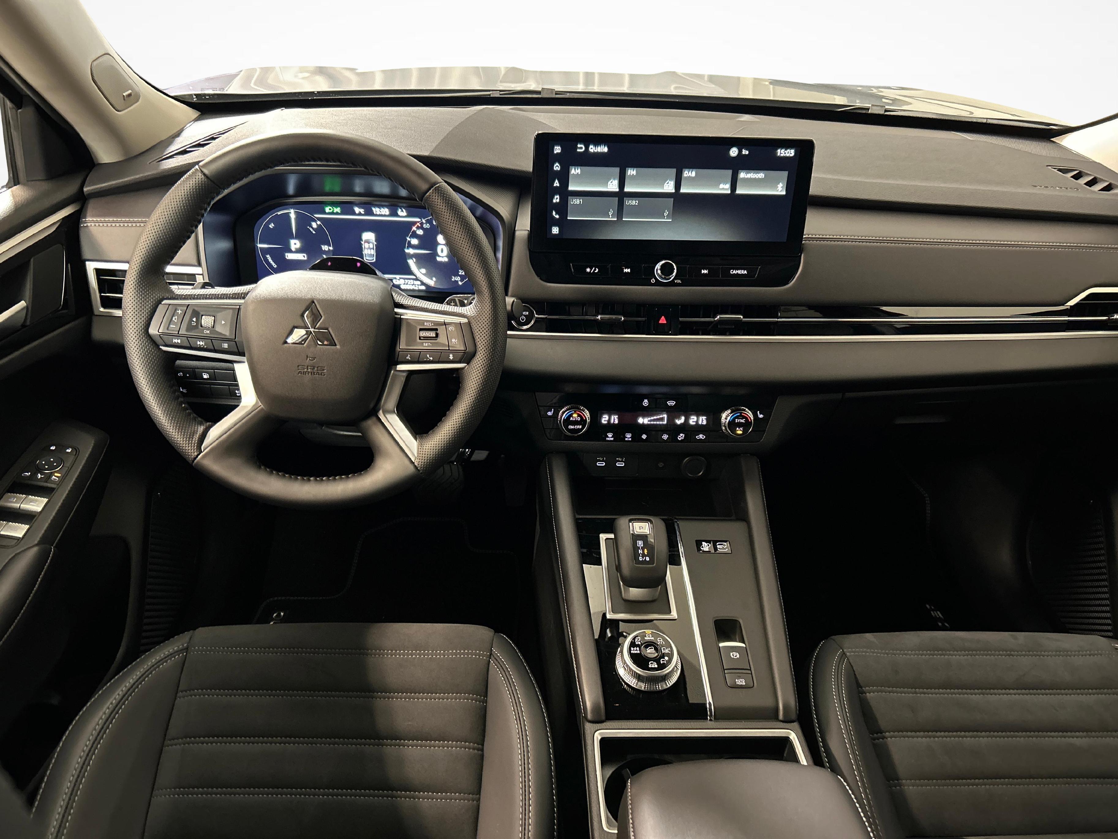 Mitsubishi Outlander 2.4 PHEV Intense 4x4_7