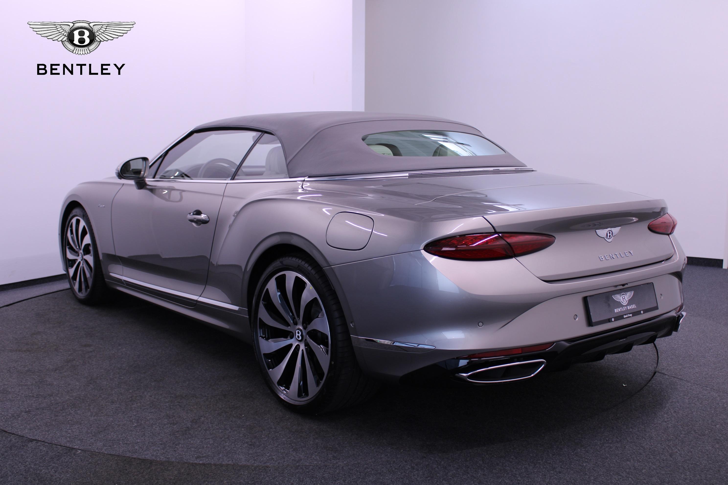 Bentley Continental GTC 4.0 V8 Hybrid Azure_12