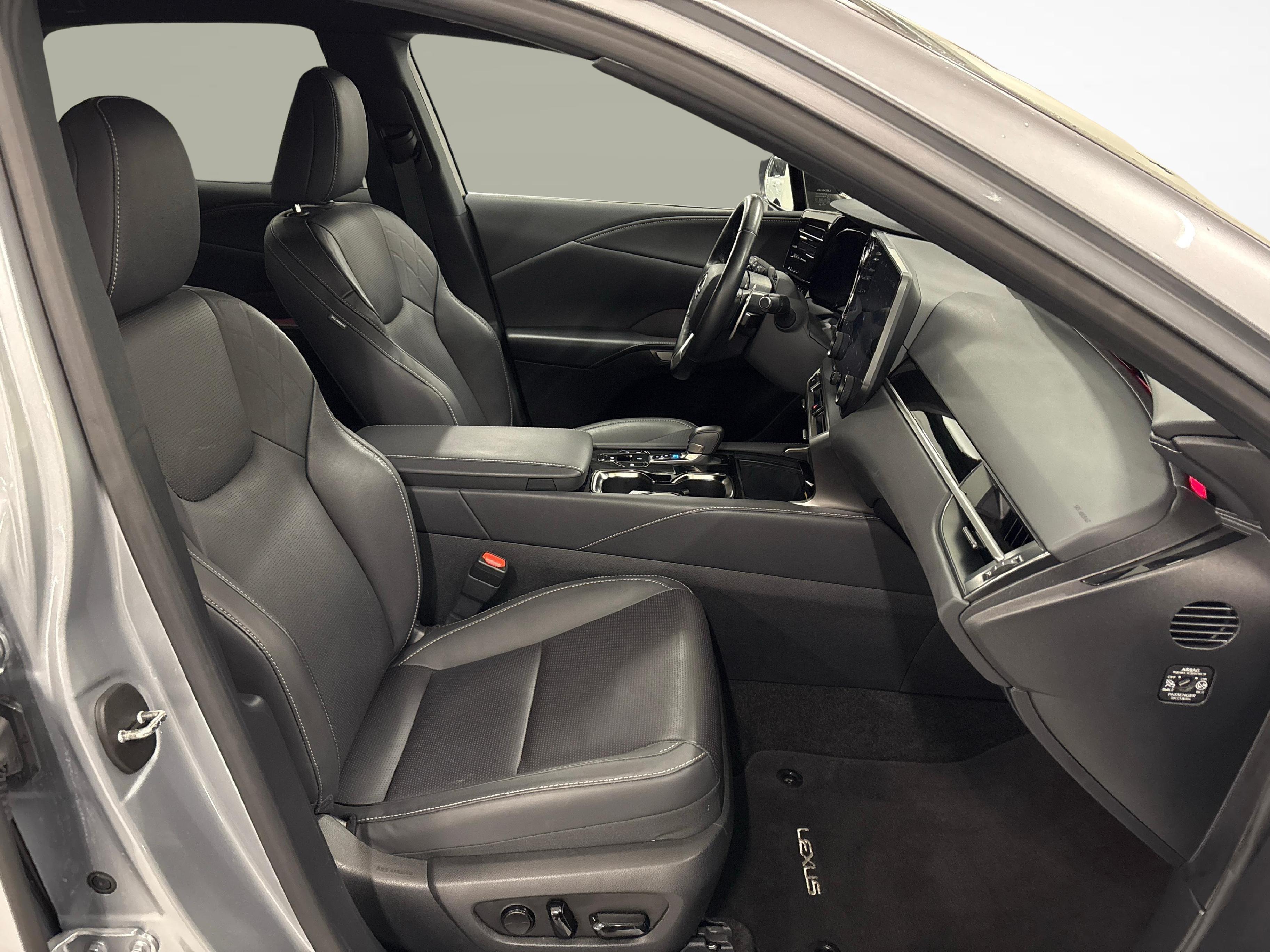 LEXUS RX 350h F-Line_11