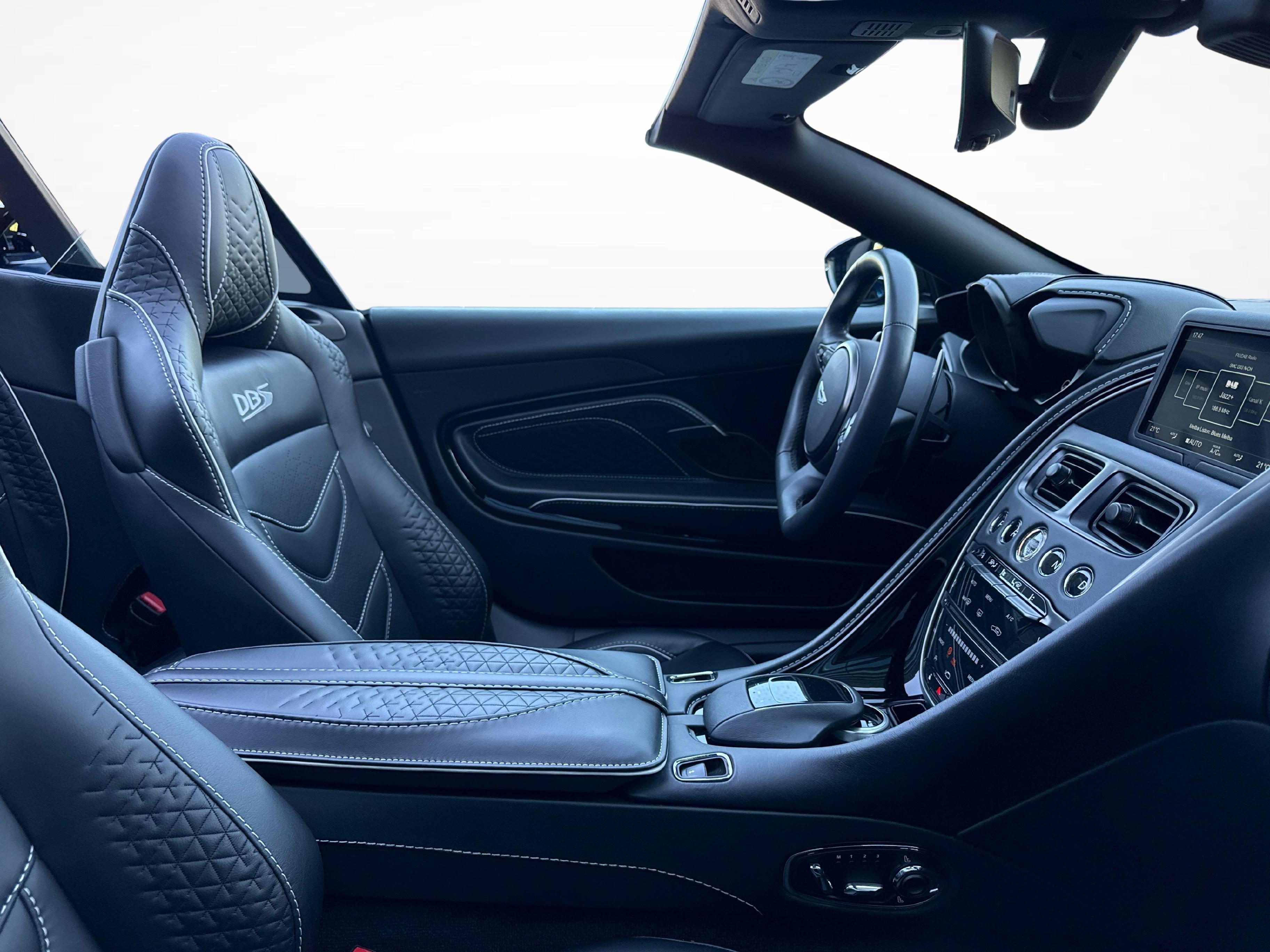 Aston Martin DBS Superleggera Volante 5.2 V12 Bi-Turbo_10