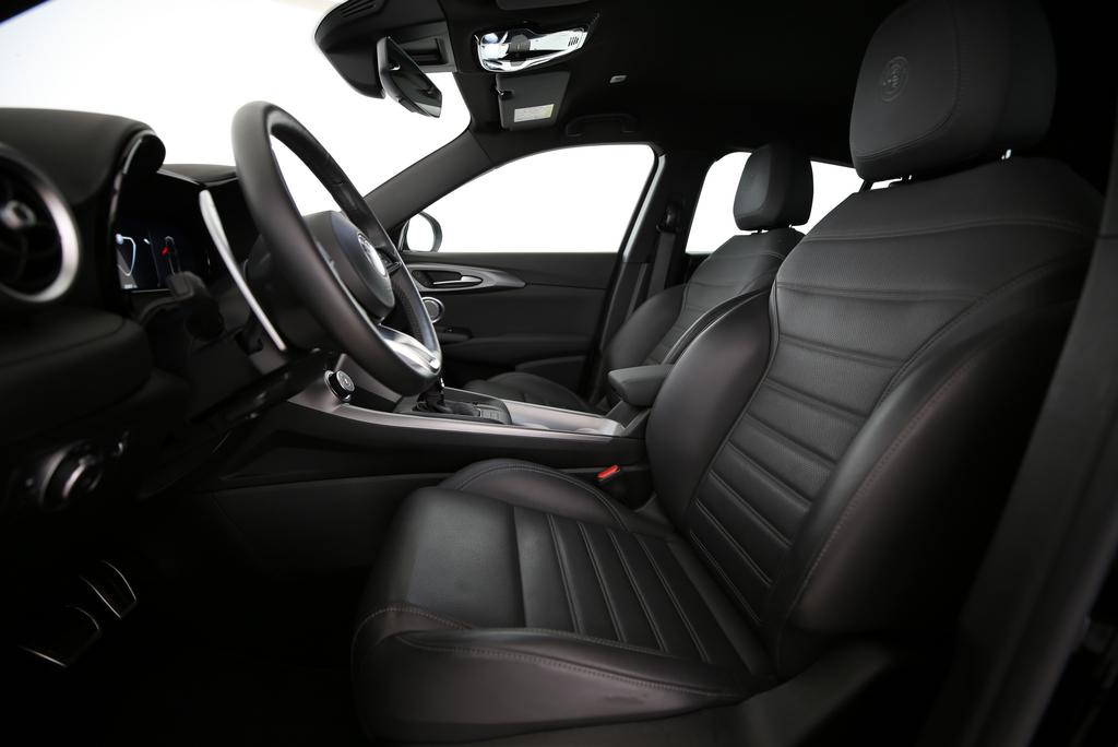 Alfa Romeo Tonale 1.3 Plug-in Hybrid Veloce Q4_3