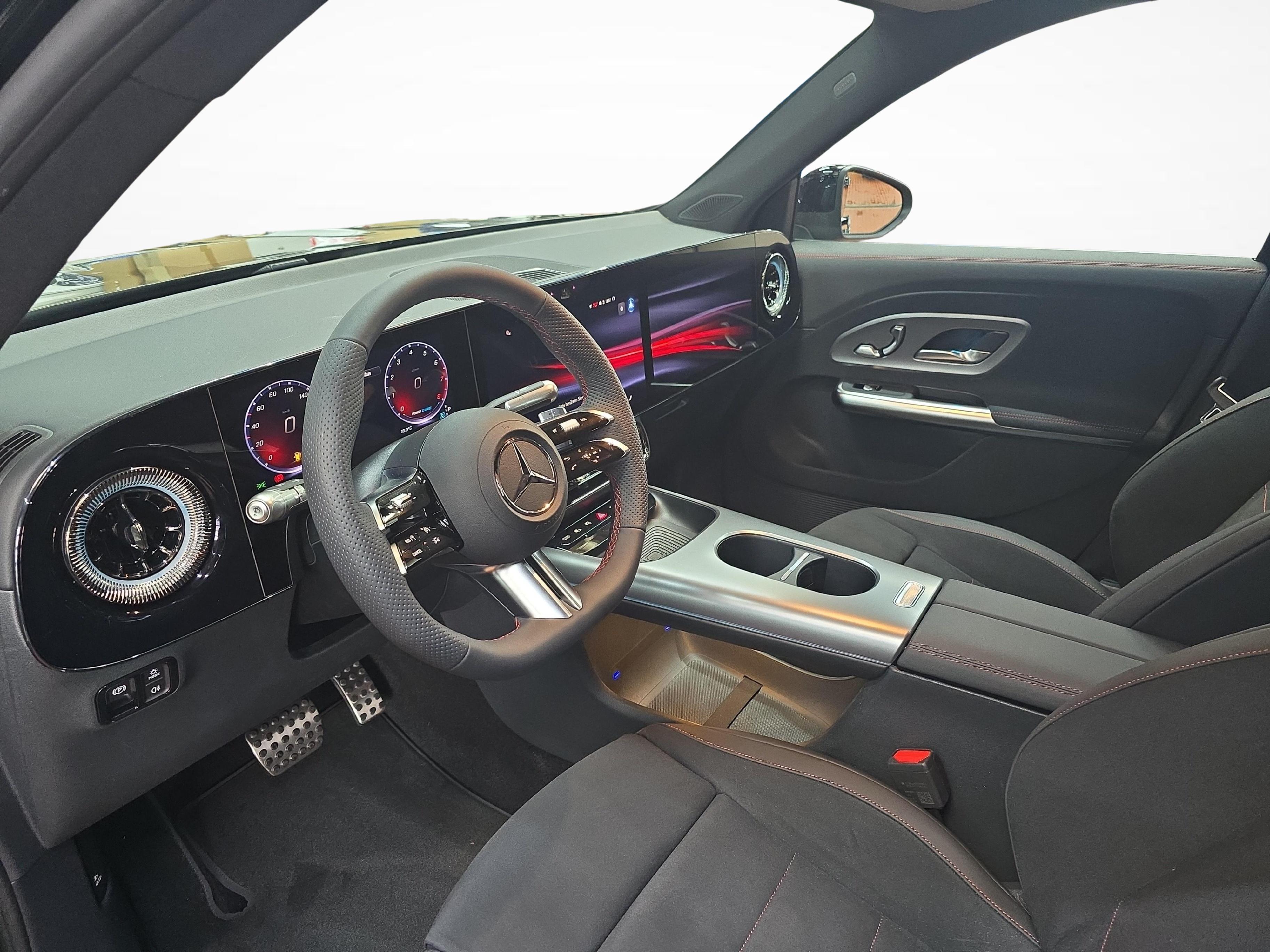 MERCEDES-BENZ GLB 220 4MATIC AMG Line_6