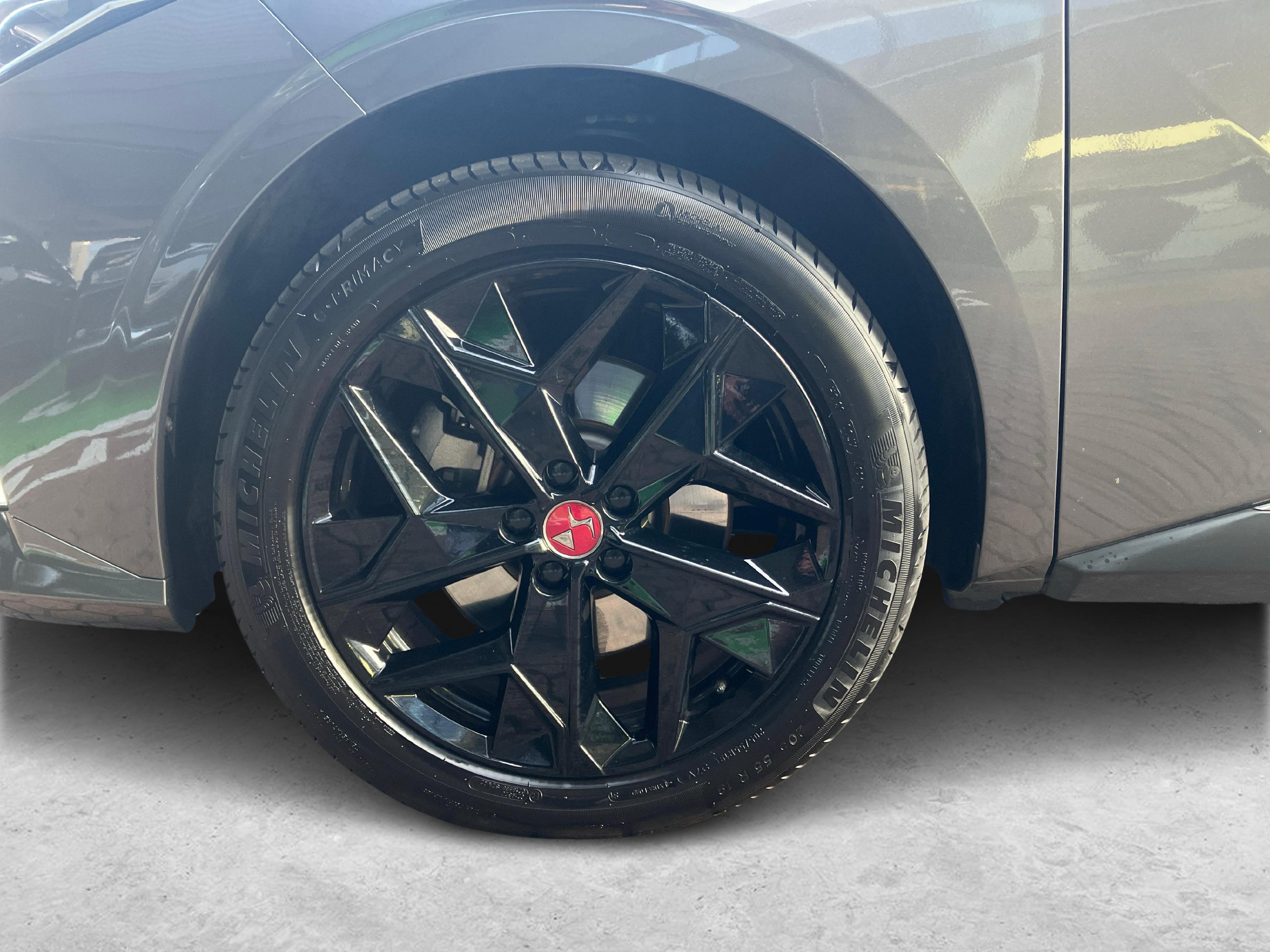DS 4 1.6 E-Tense Performance Line+_15