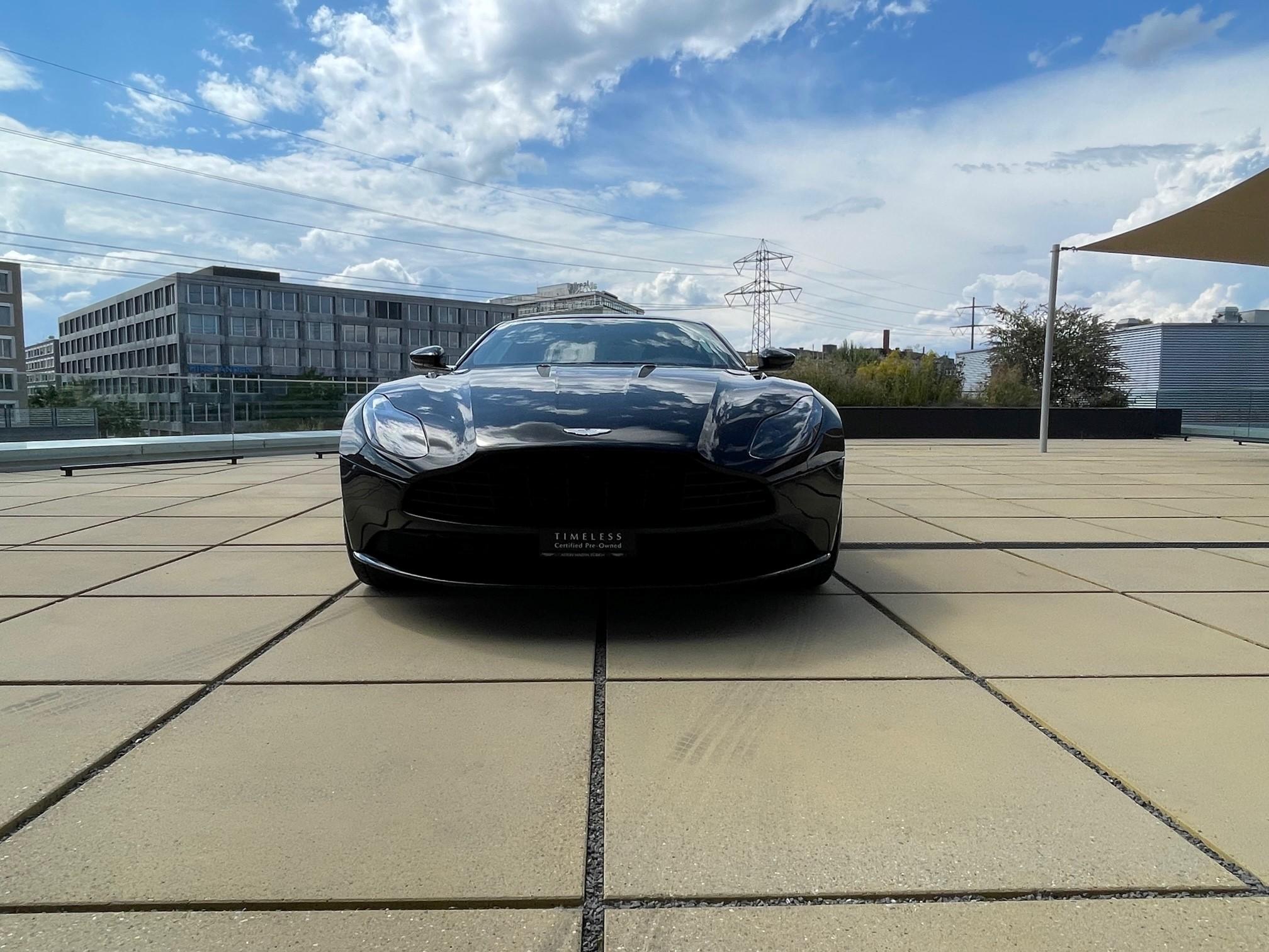 Aston Martin DB11 Coupé 5.2 V12 Bi-Turbo AMR_14