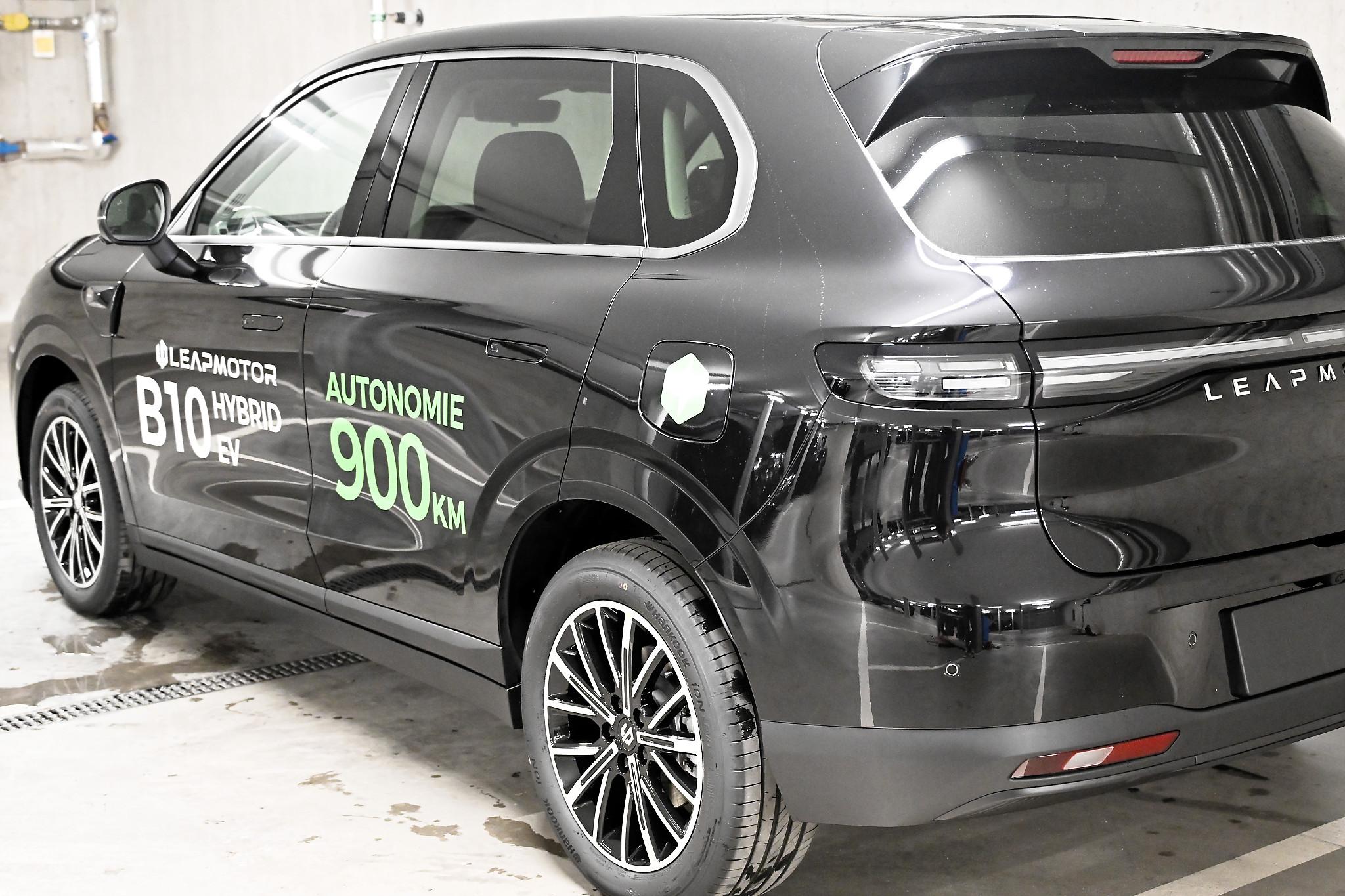 LEAPMOTOR B10 1.5 Hybrid EV_8