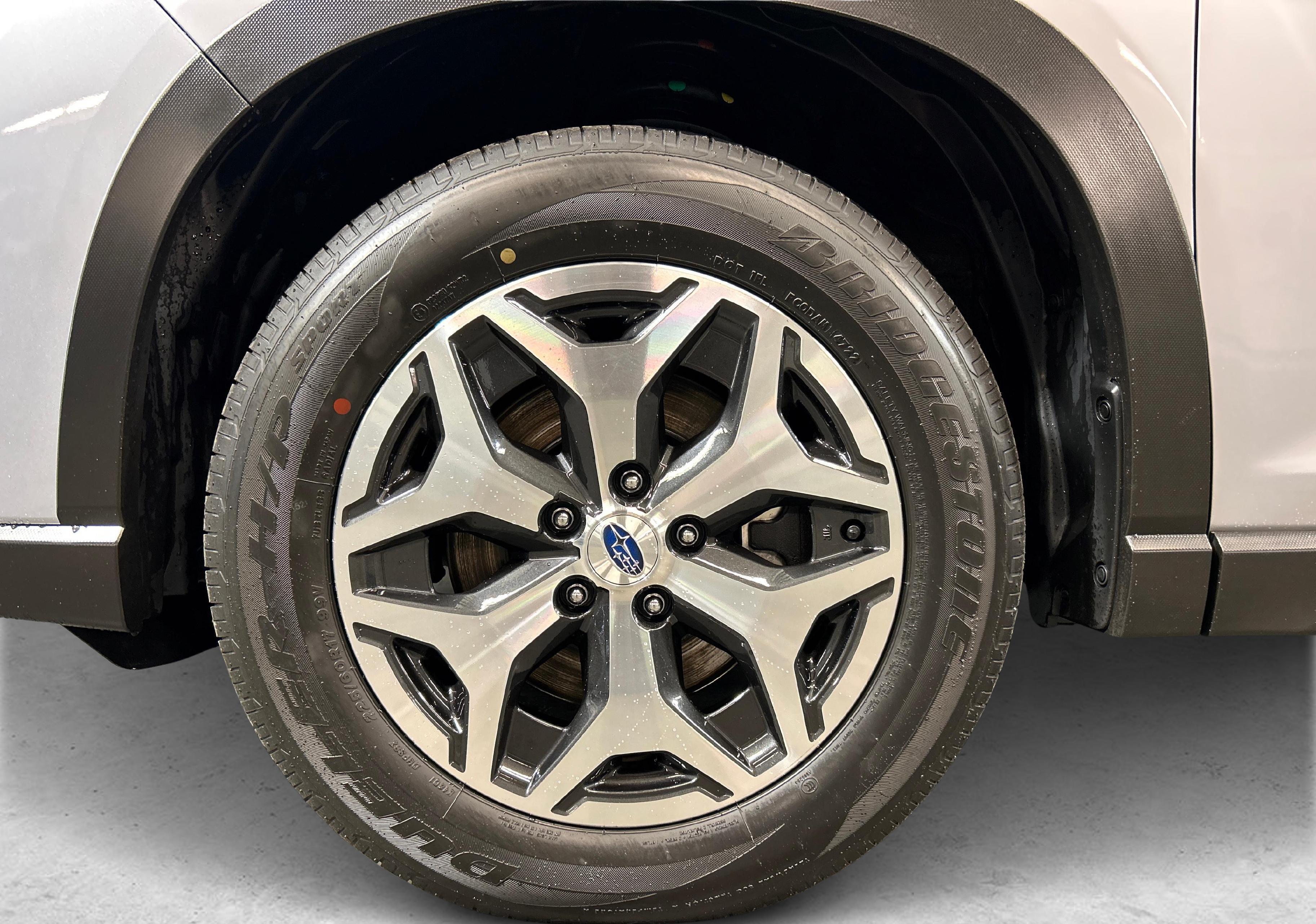 Subaru Forester Station 2.0i e-Boxer Swiss Plus_11