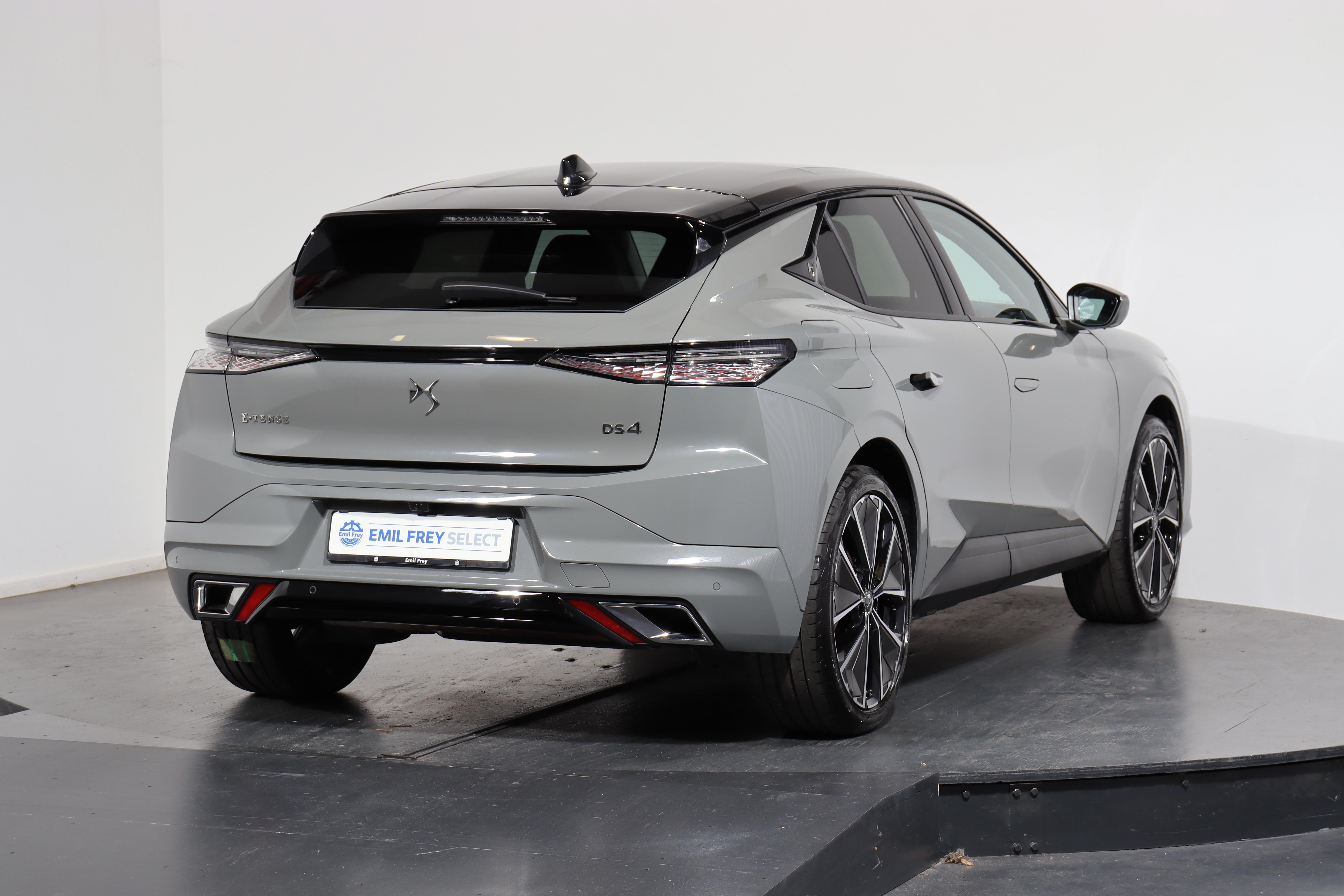 DS 4 1.6 E-Tense La Première_3