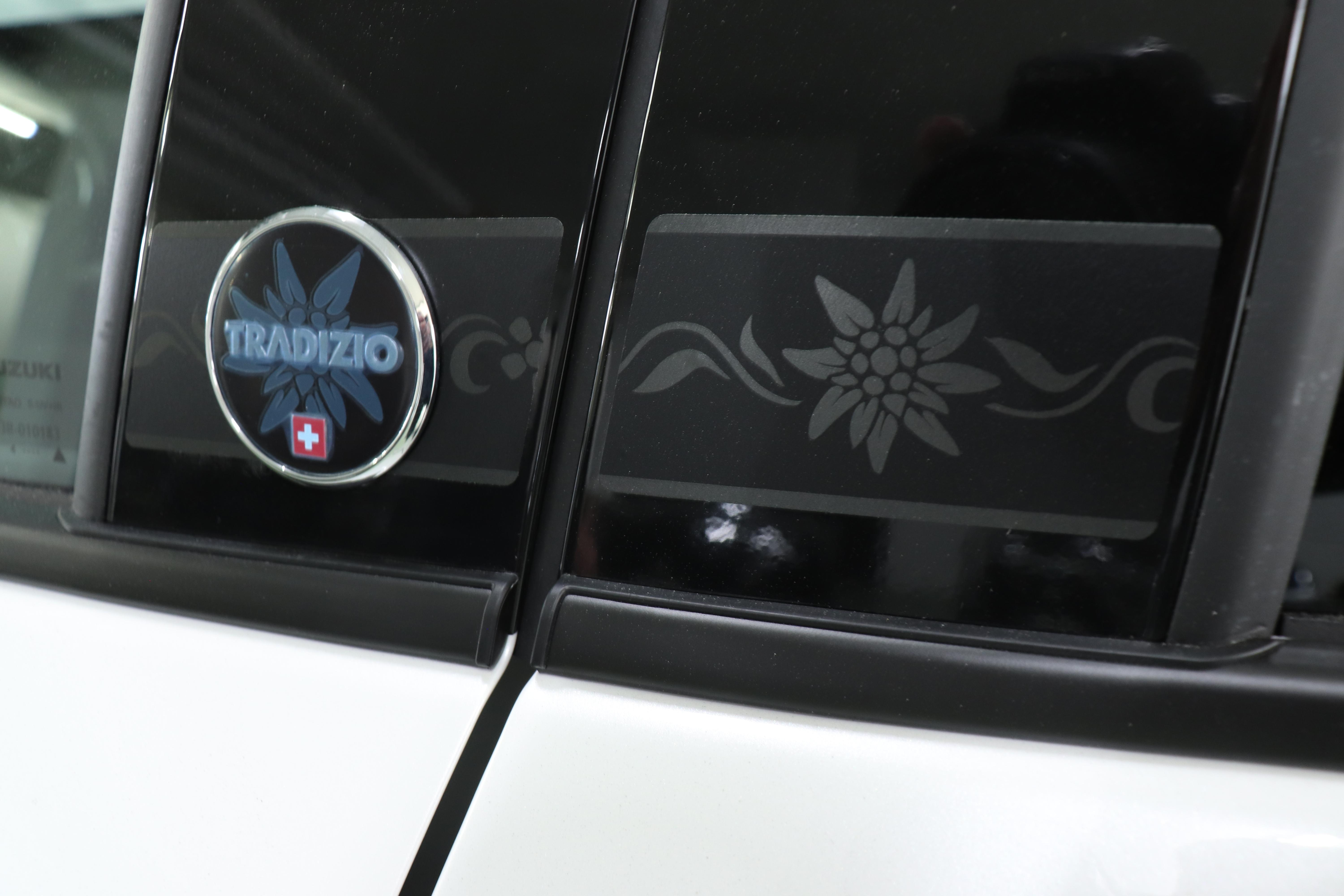 Suzuki Swift 1.2 Tradizio Hybrid 4x4_11