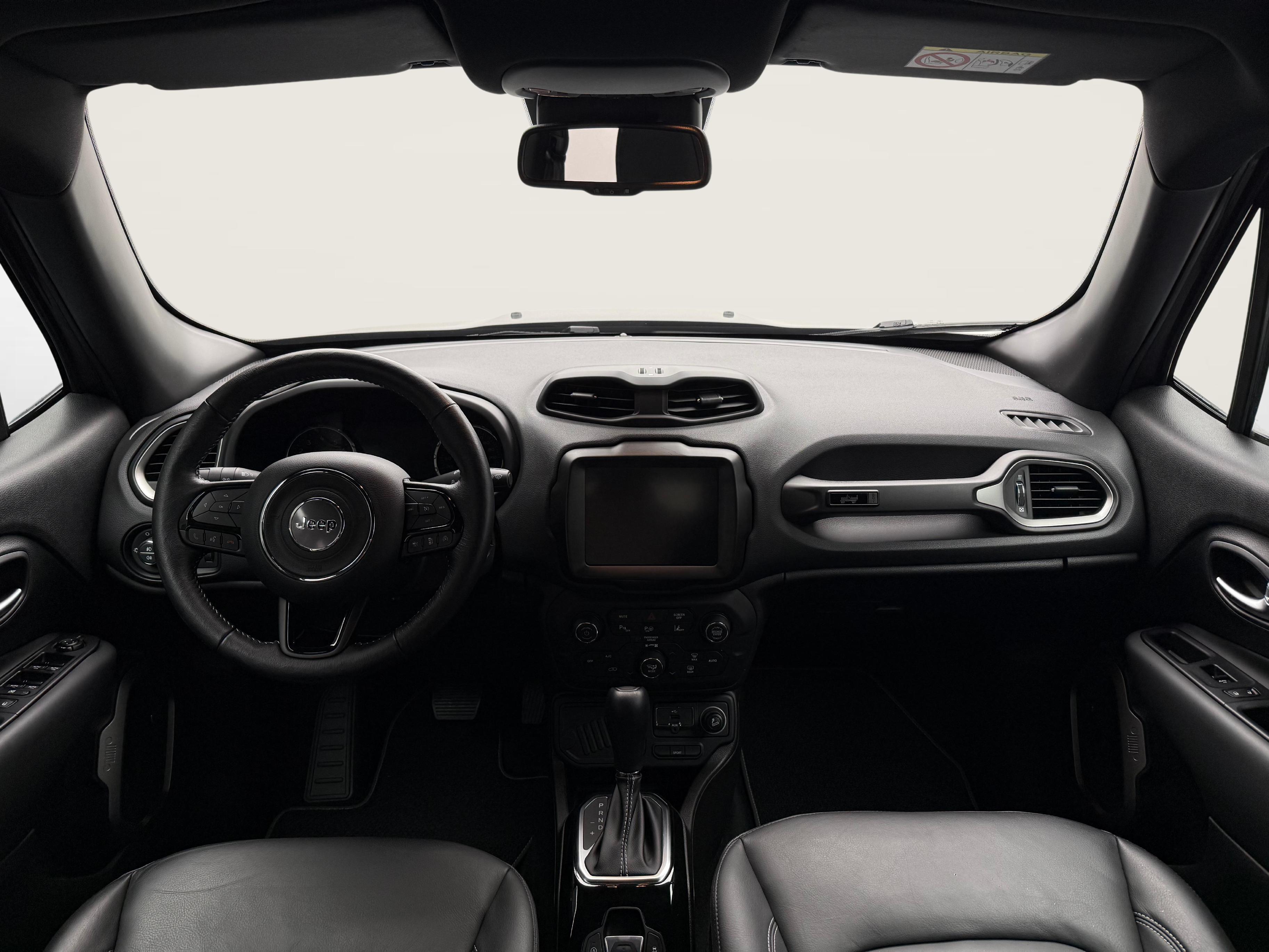 JEEP Renegade 1.3 Turbo 80th Anniversary_9