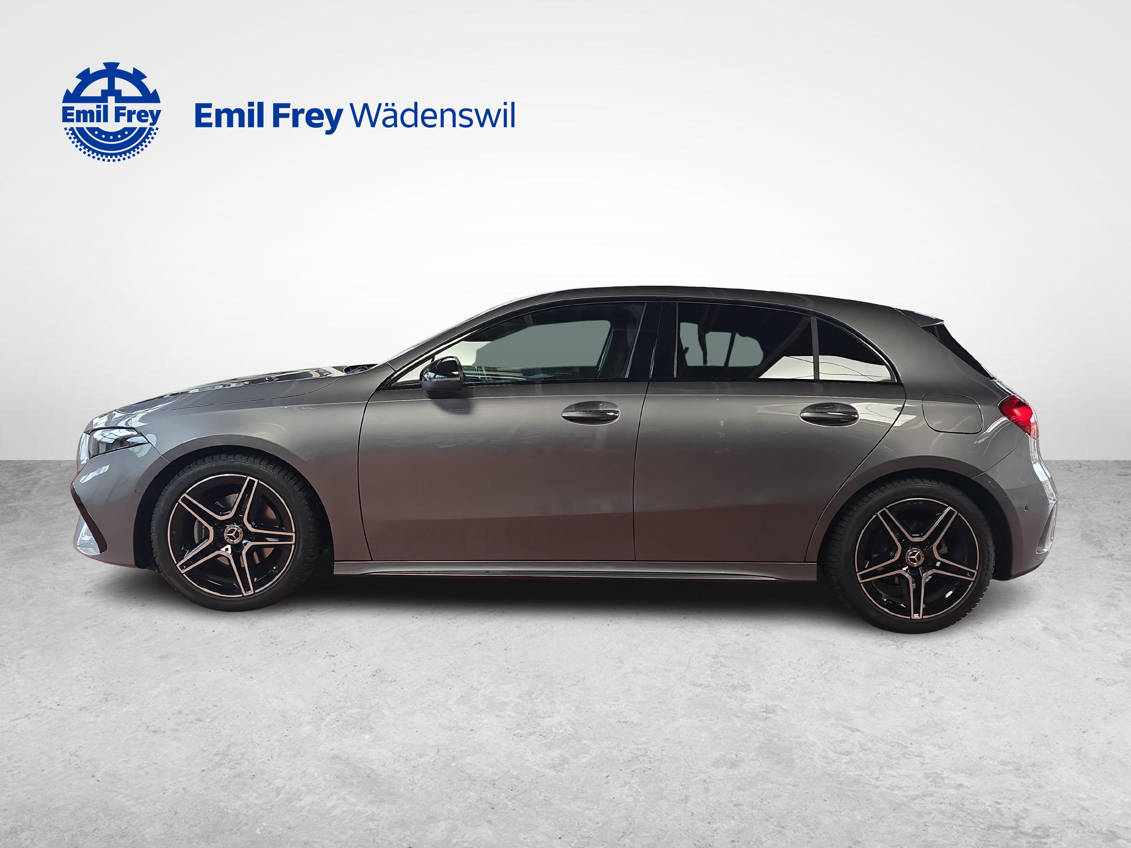 MERCEDES-BENZ A 180 Night Star AMG Line_2