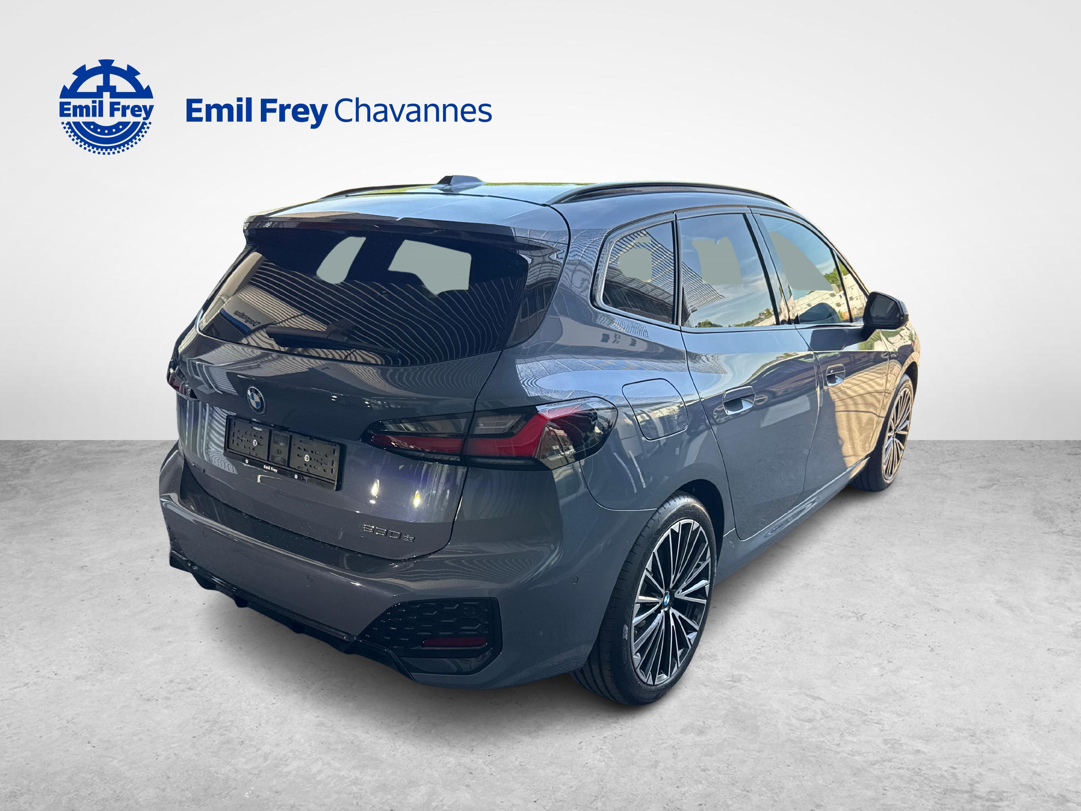BMW 230e xDrive Active Tourer Kit Sport M_5