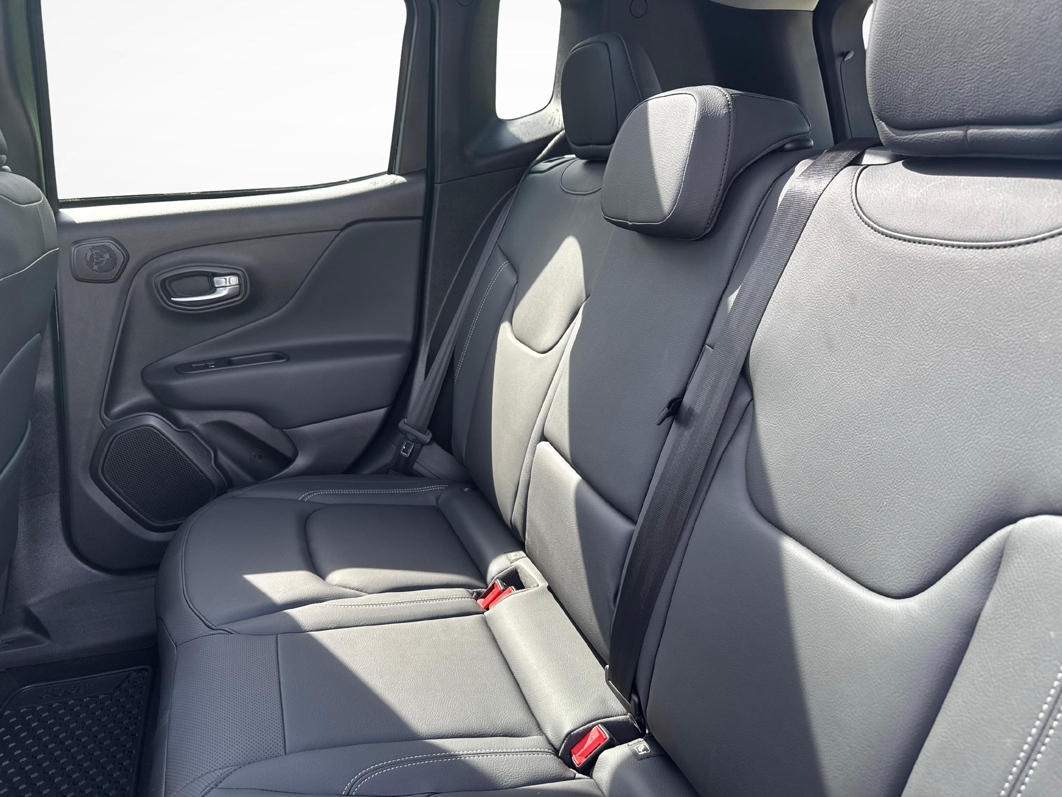 JEEP Renegade 1.5 Turbo S / Jetzt mit attraktivem 1.99% Leasing_11