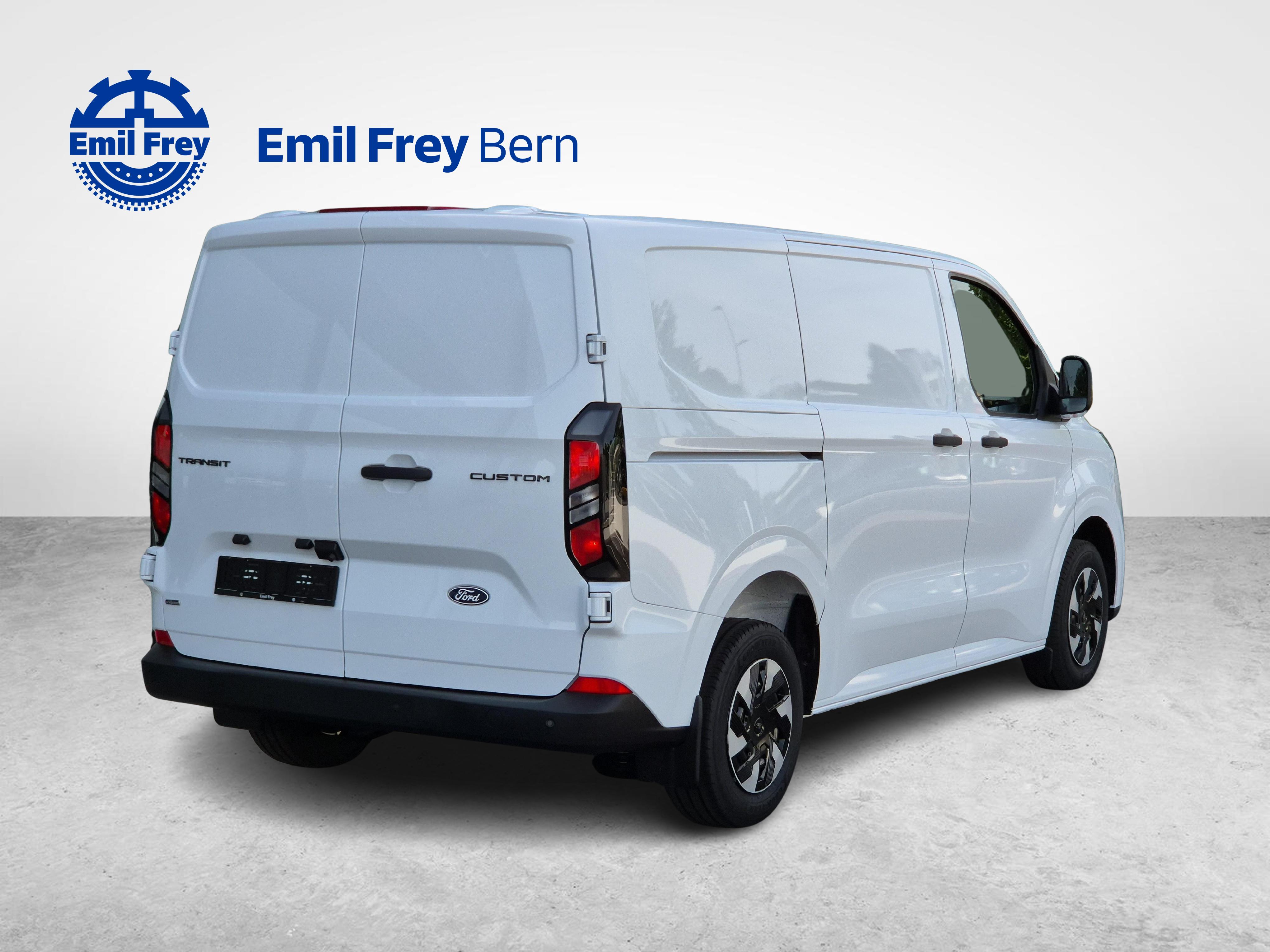 Ford Transit C Van 320 L1 2.5 Duratec 233 Trend PHEV 0.99% Leasing_3