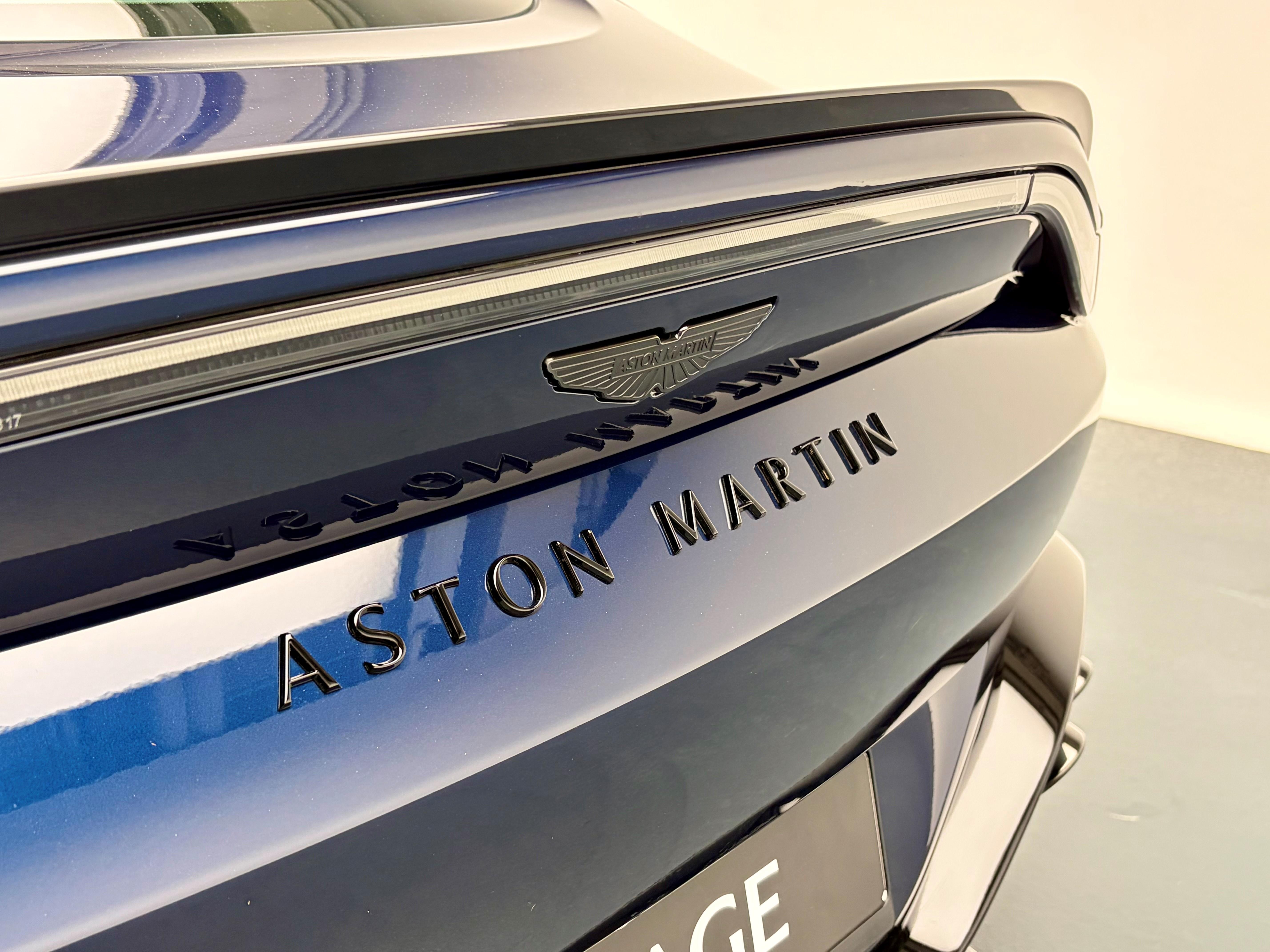 Aston Martin V8 Vantage Coupé 4.0 S V8 Bi-Turbo_26