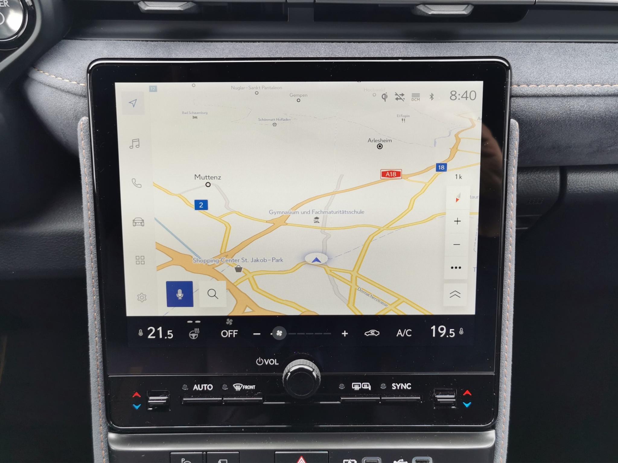 LEXUS LBX 1.5 Hybrid Cool AWD_6