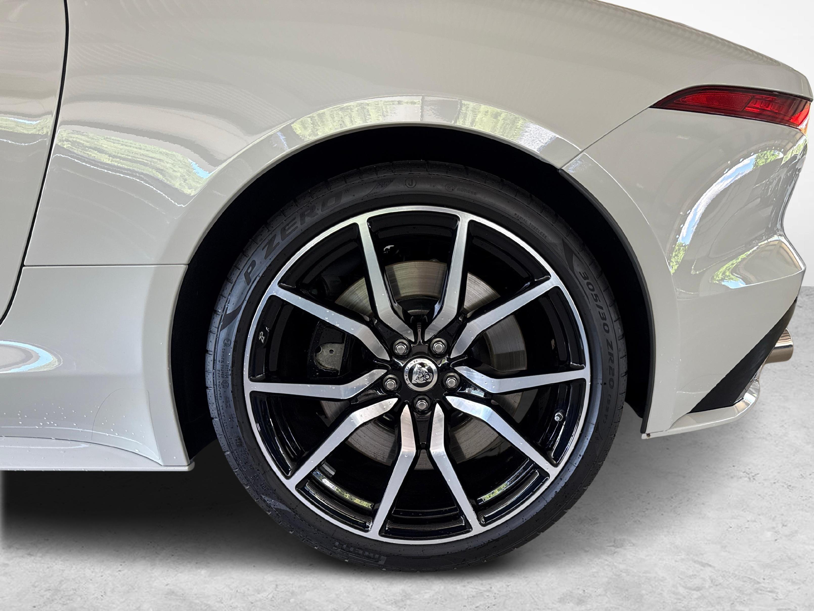 JAGUAR F-Type Coupé 5.0 V8 R AWD - Ruote invernali incluse_13
