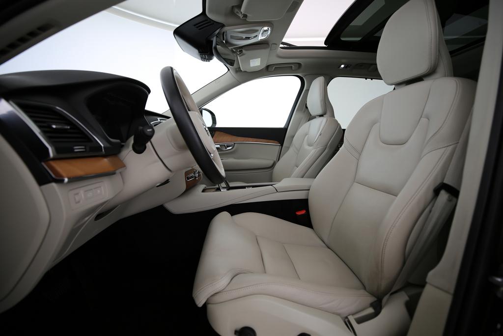 Volvo XC90 2.0 T8 TE Inscription Expression 7P. eAWD_3