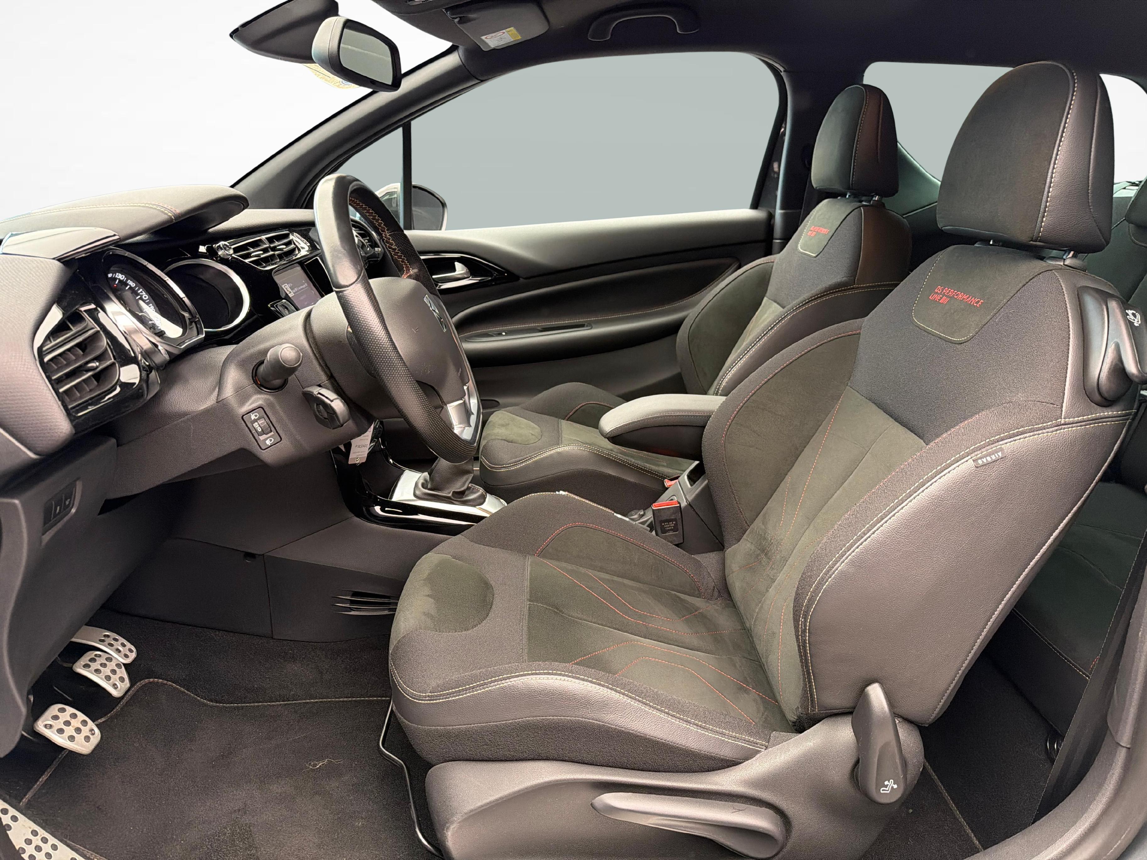 DS 3 1.2 PureTech Performance Line_10