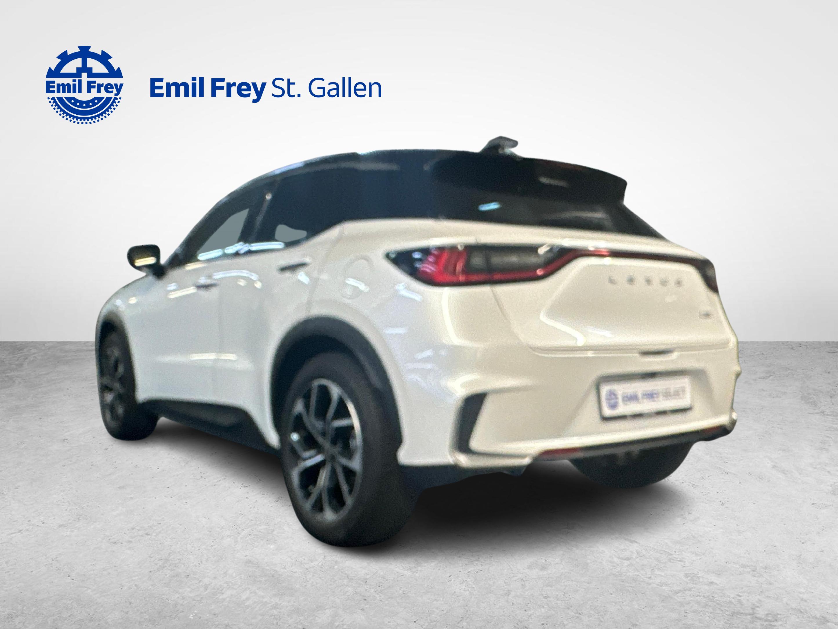LEXUS LBX 1.5 Hybrid Cool AWD_3